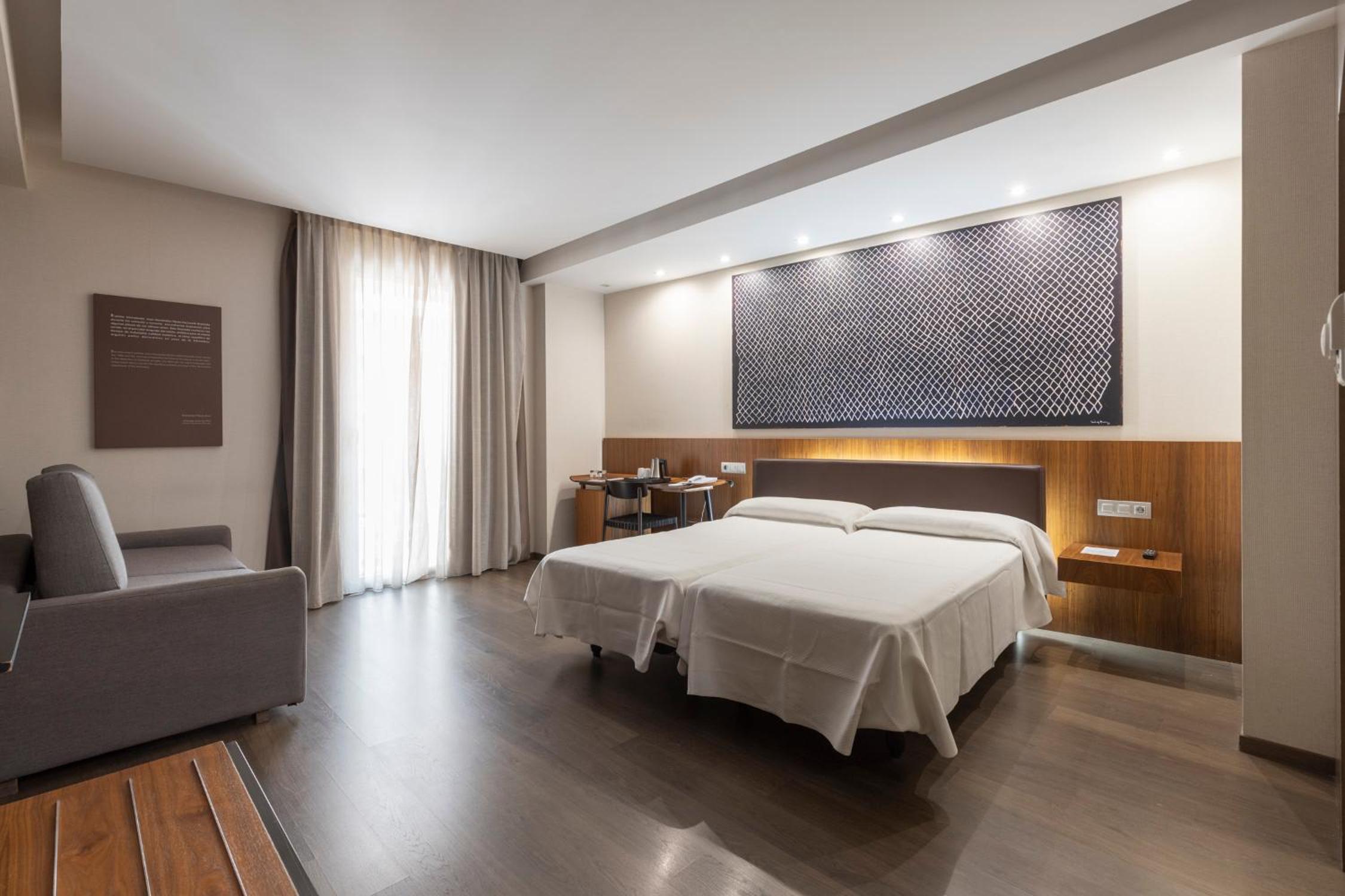 Triple Room (2 Adults + 1 Child)