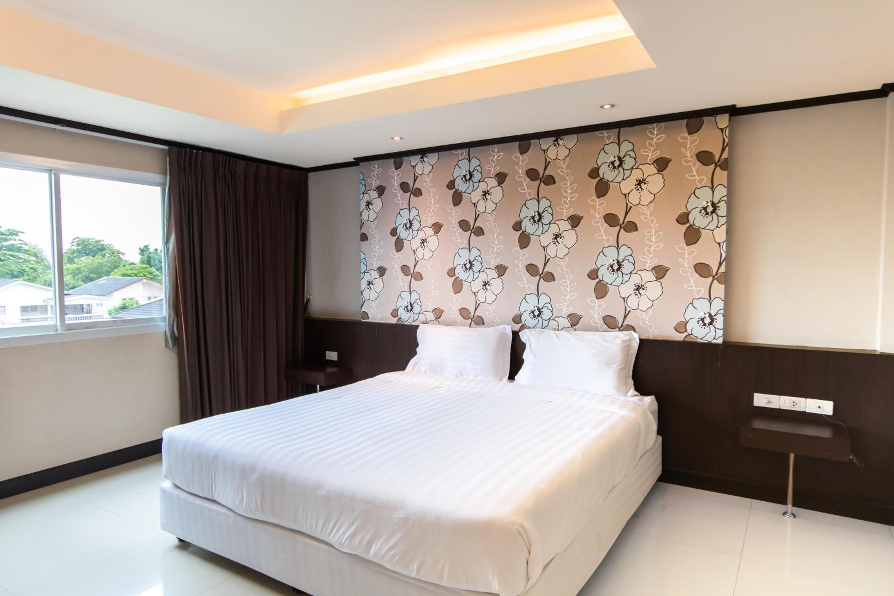 Budget Double Room photo 2
