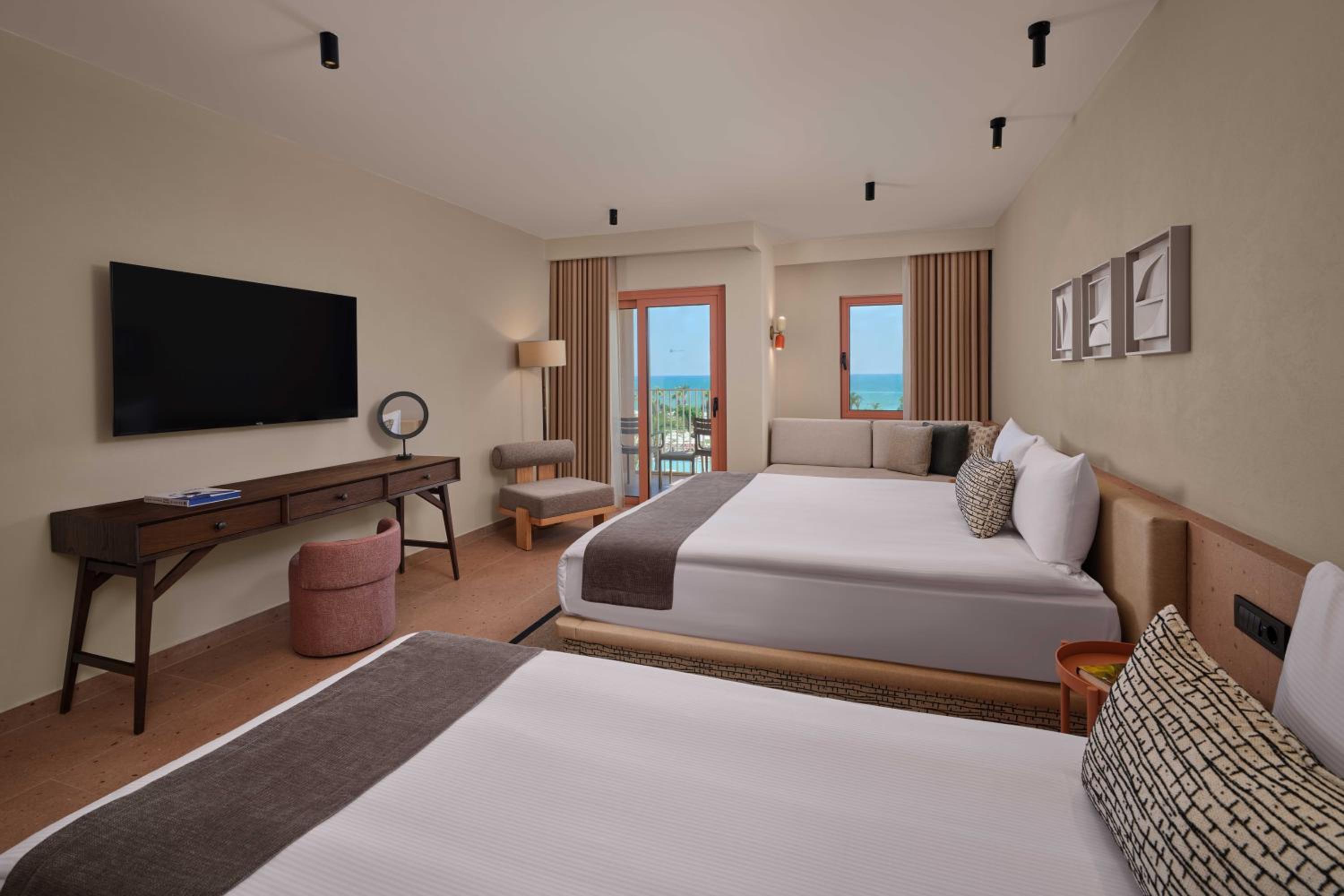 Quadruple Room with Sea View