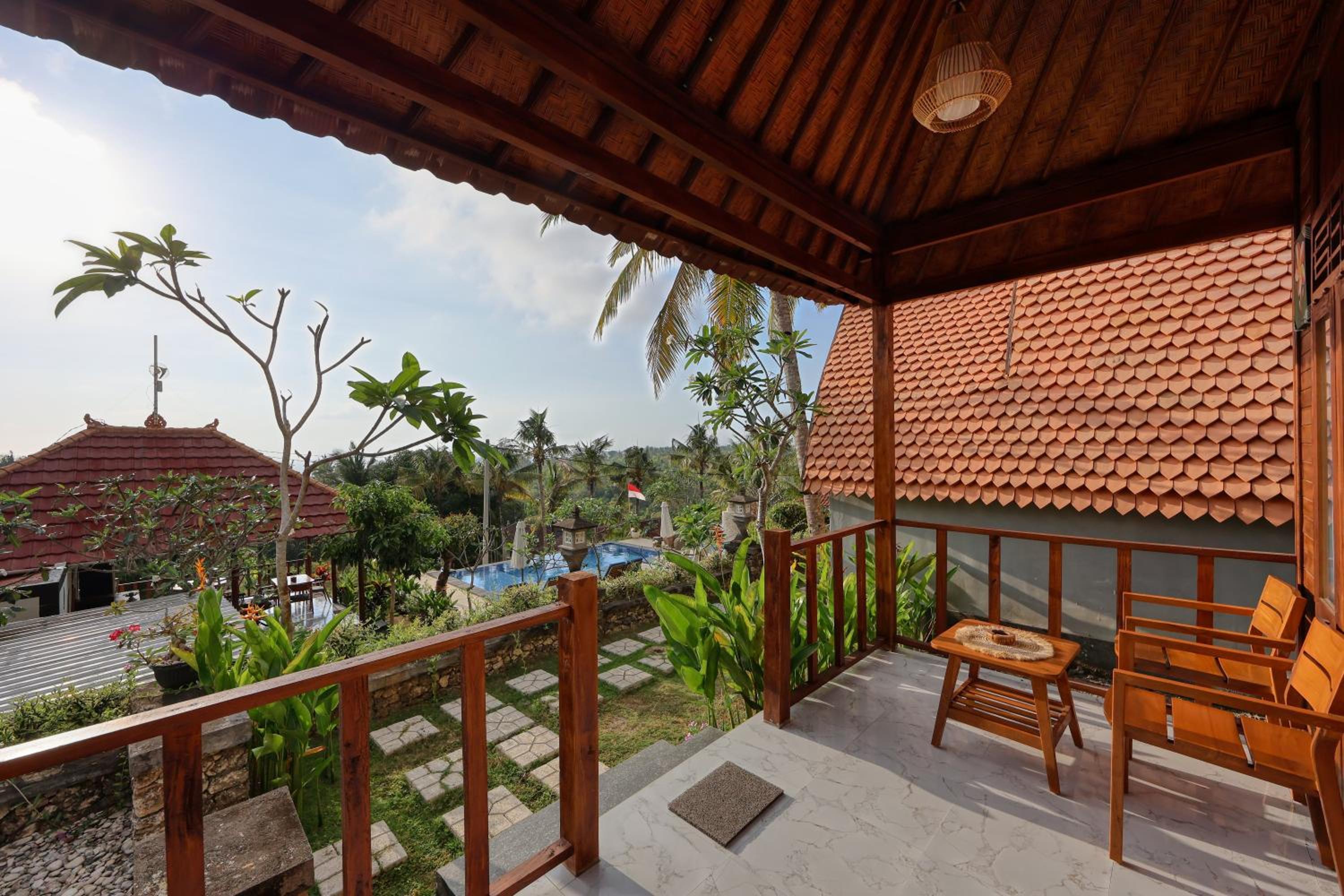 Double Room with Patio - Photo 6