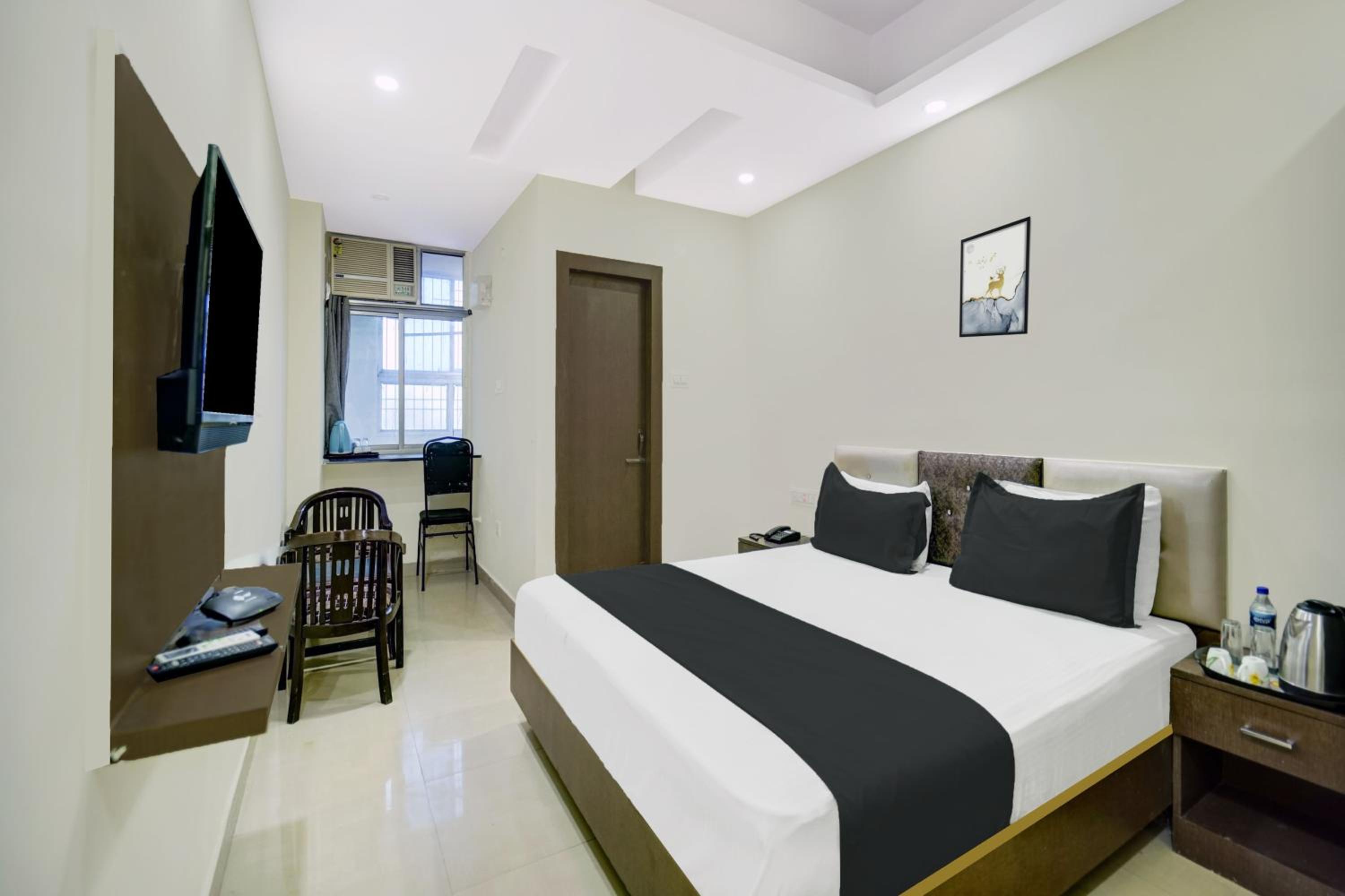 Triple Room with Bathroom photo 3