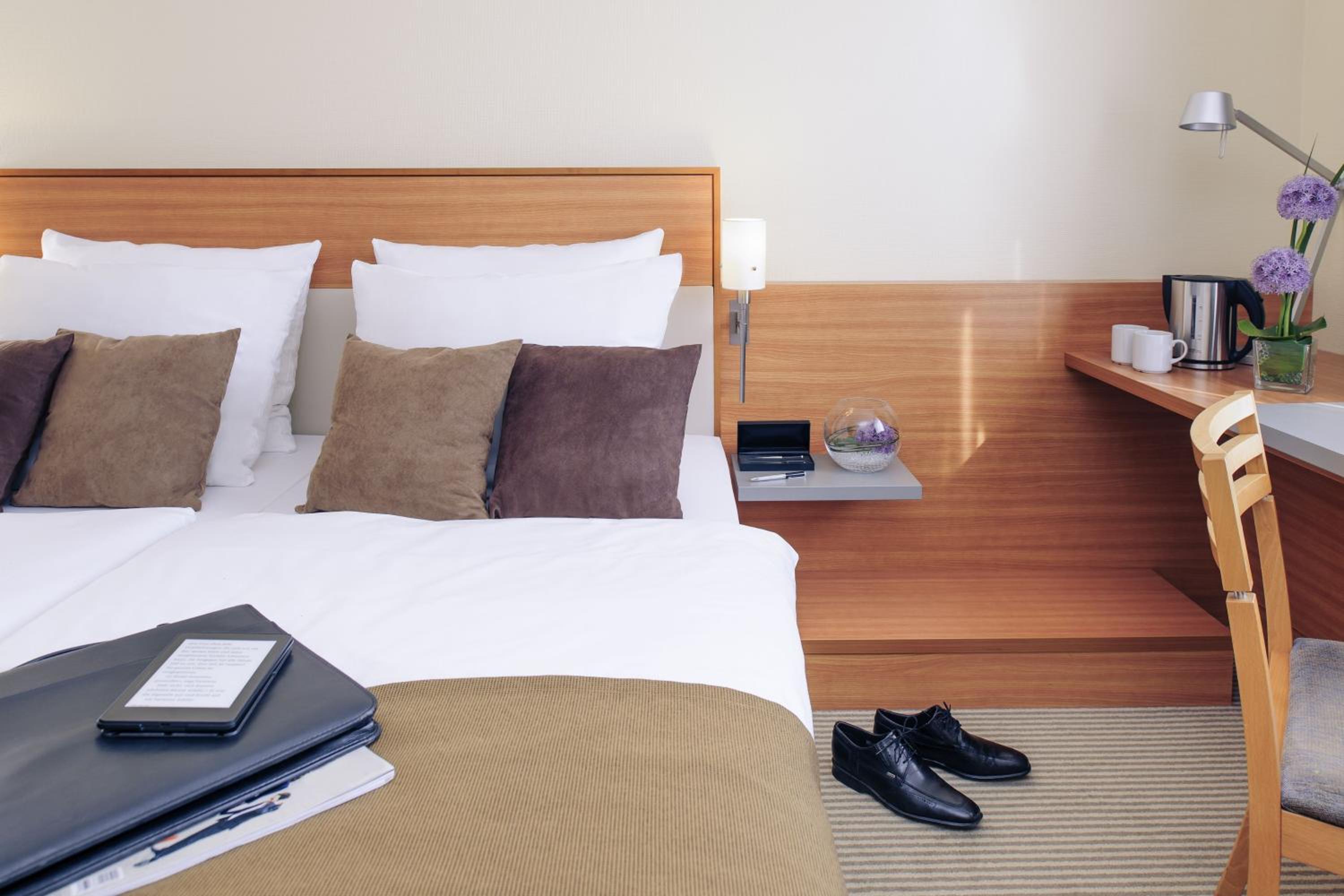 Standard Double Room - Non-Smoking - Photo 1