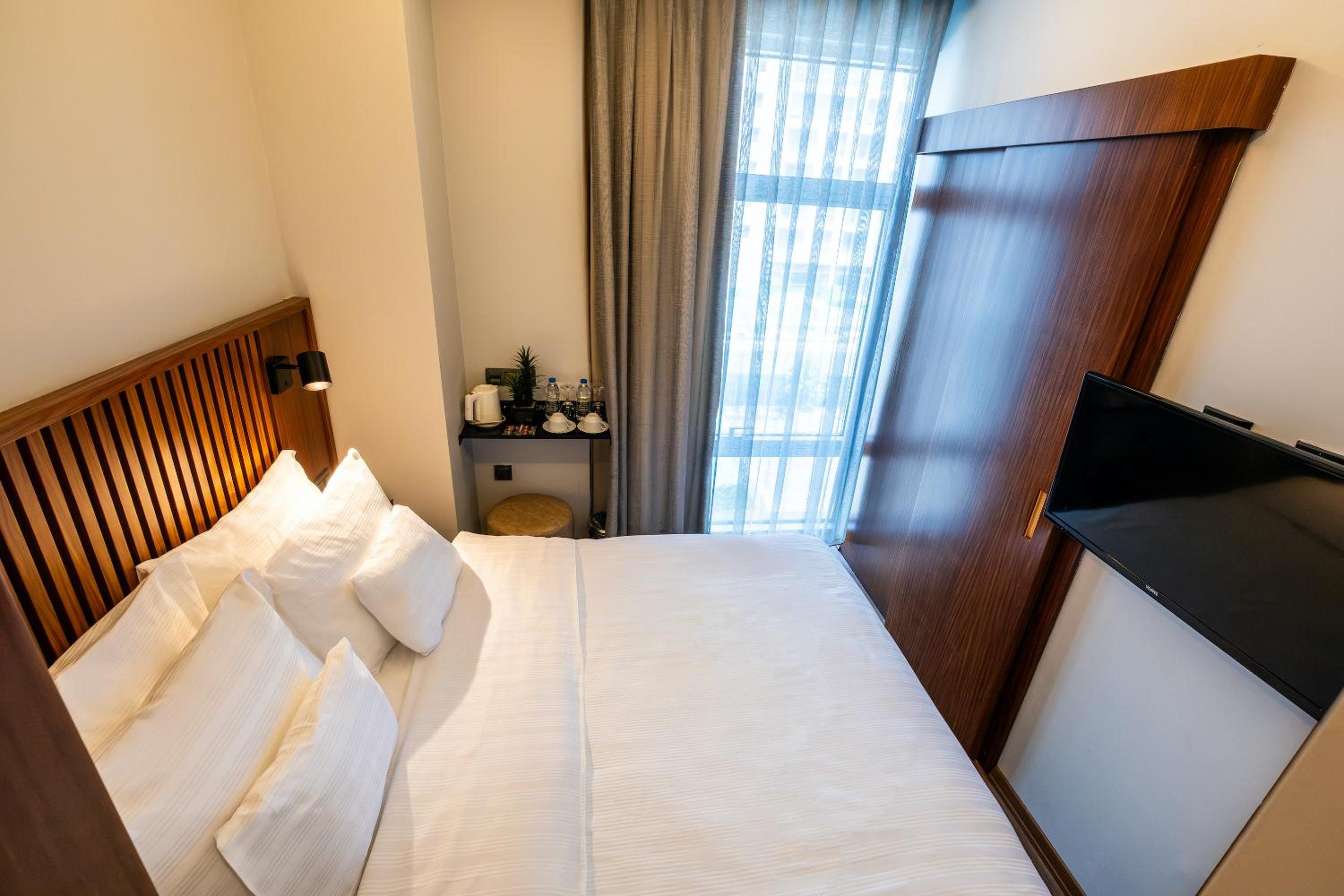 Budget Single Room photo 2