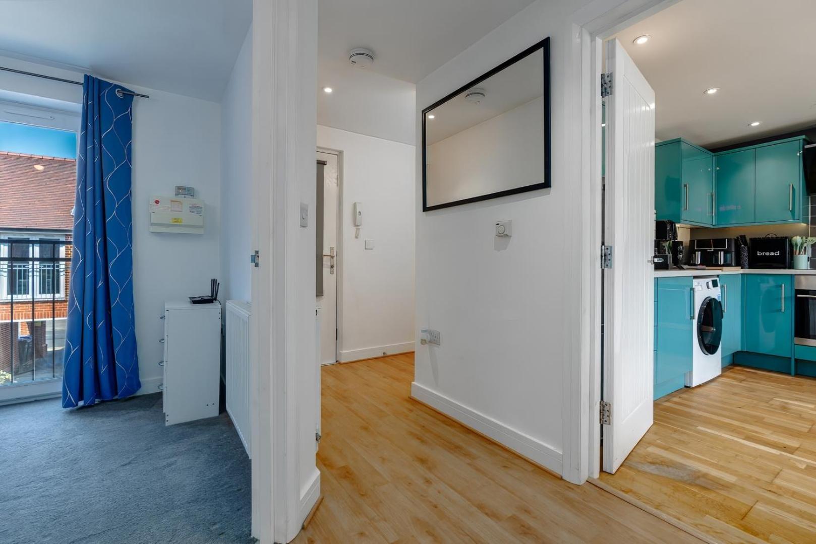 Apartment with City View photo 3