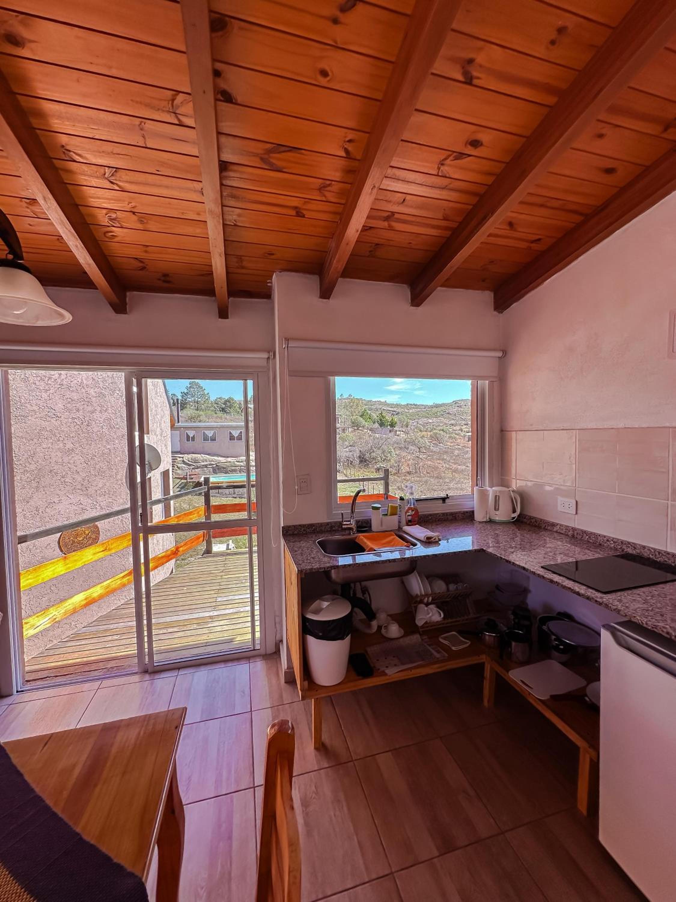 One-Bedroom House photo 2