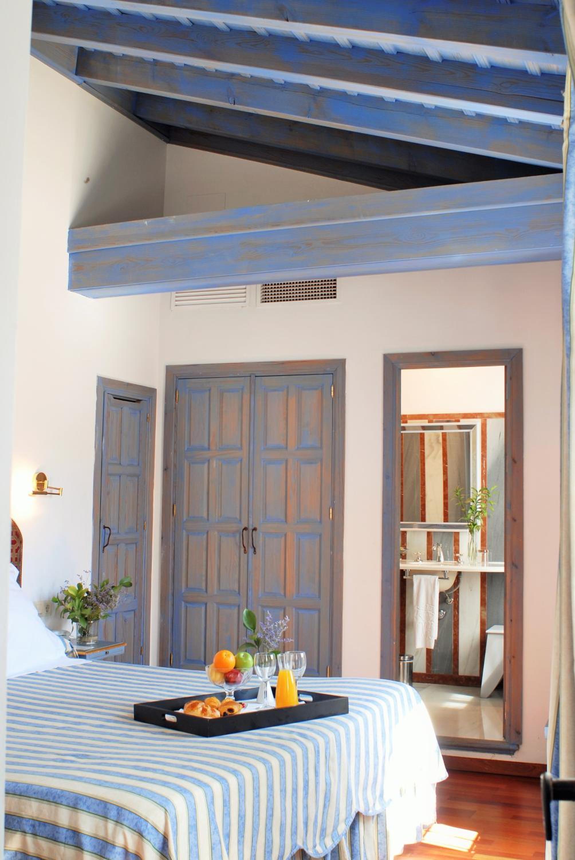 Junior Suite - Photo 1