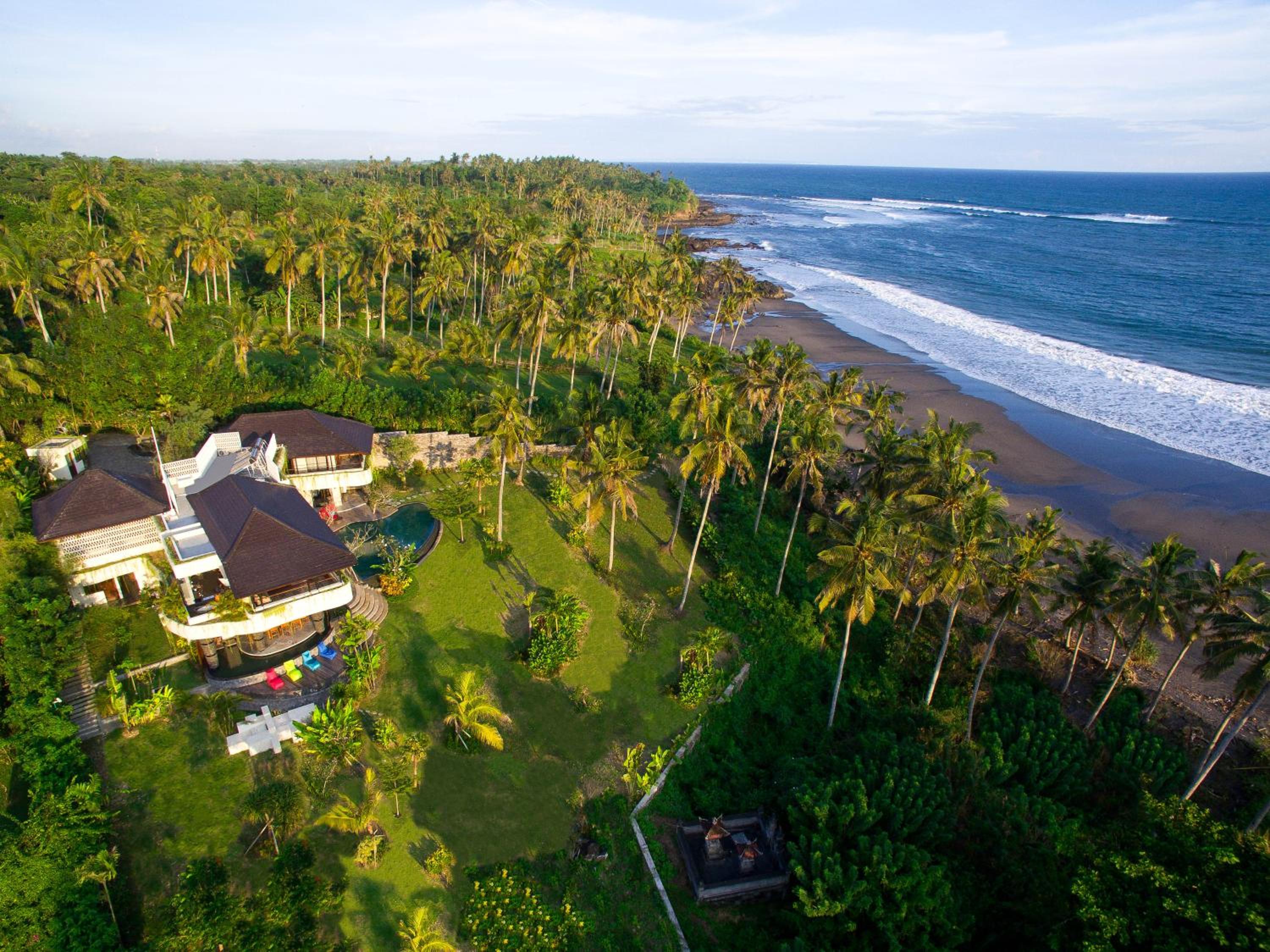 Villa - Beach Front - Photo 33