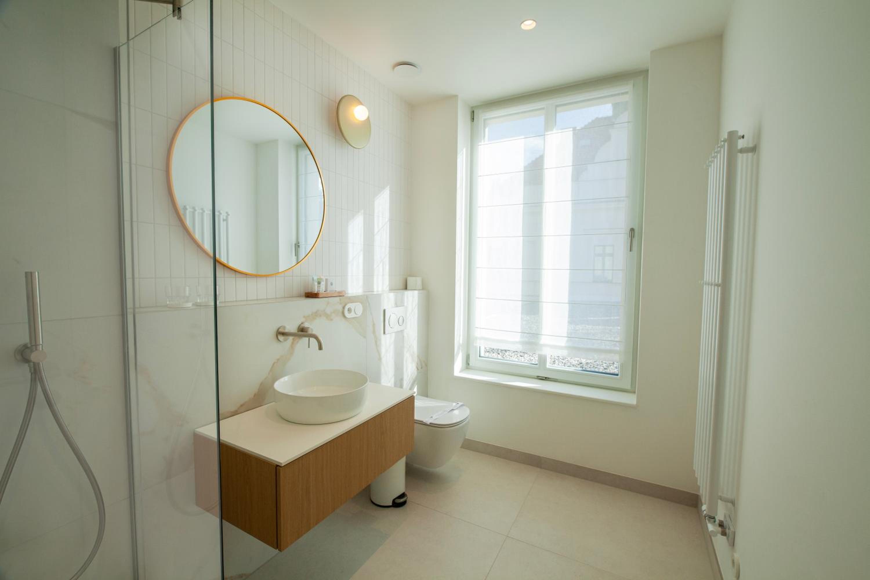 Deluxe Double Room with Extra Bed photo 2
