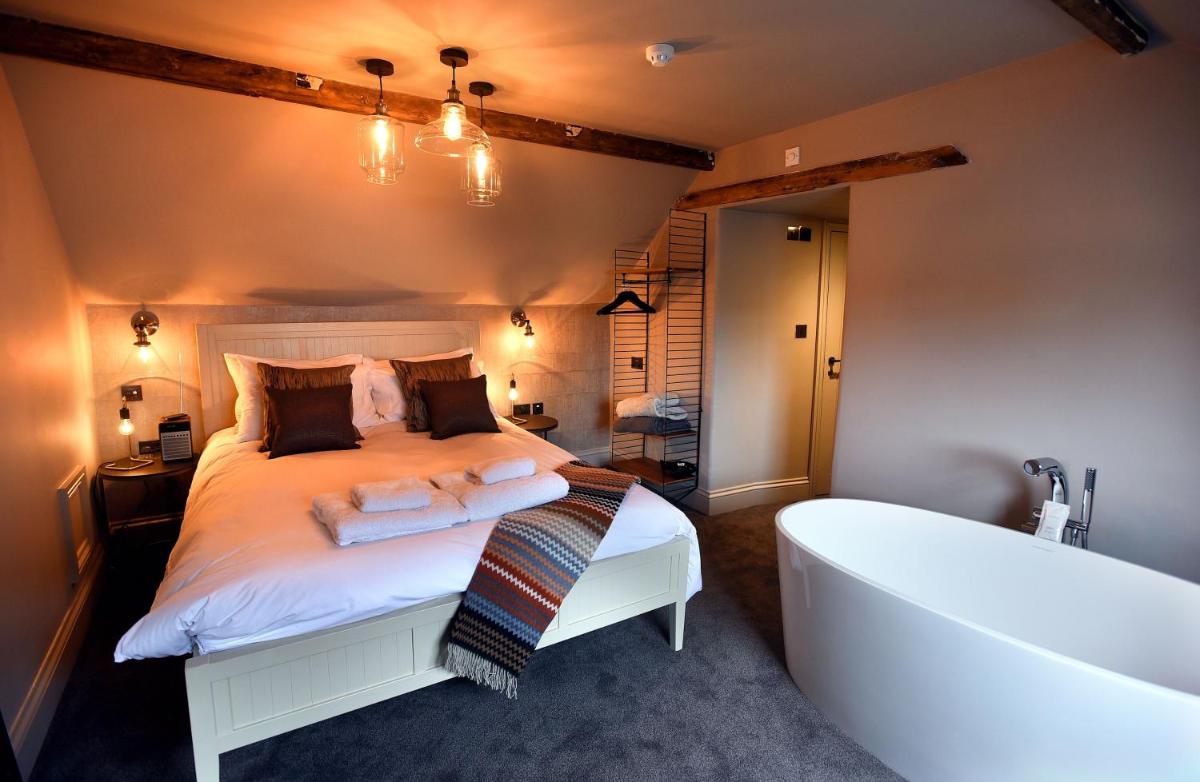 Premium Double Room photo 3
