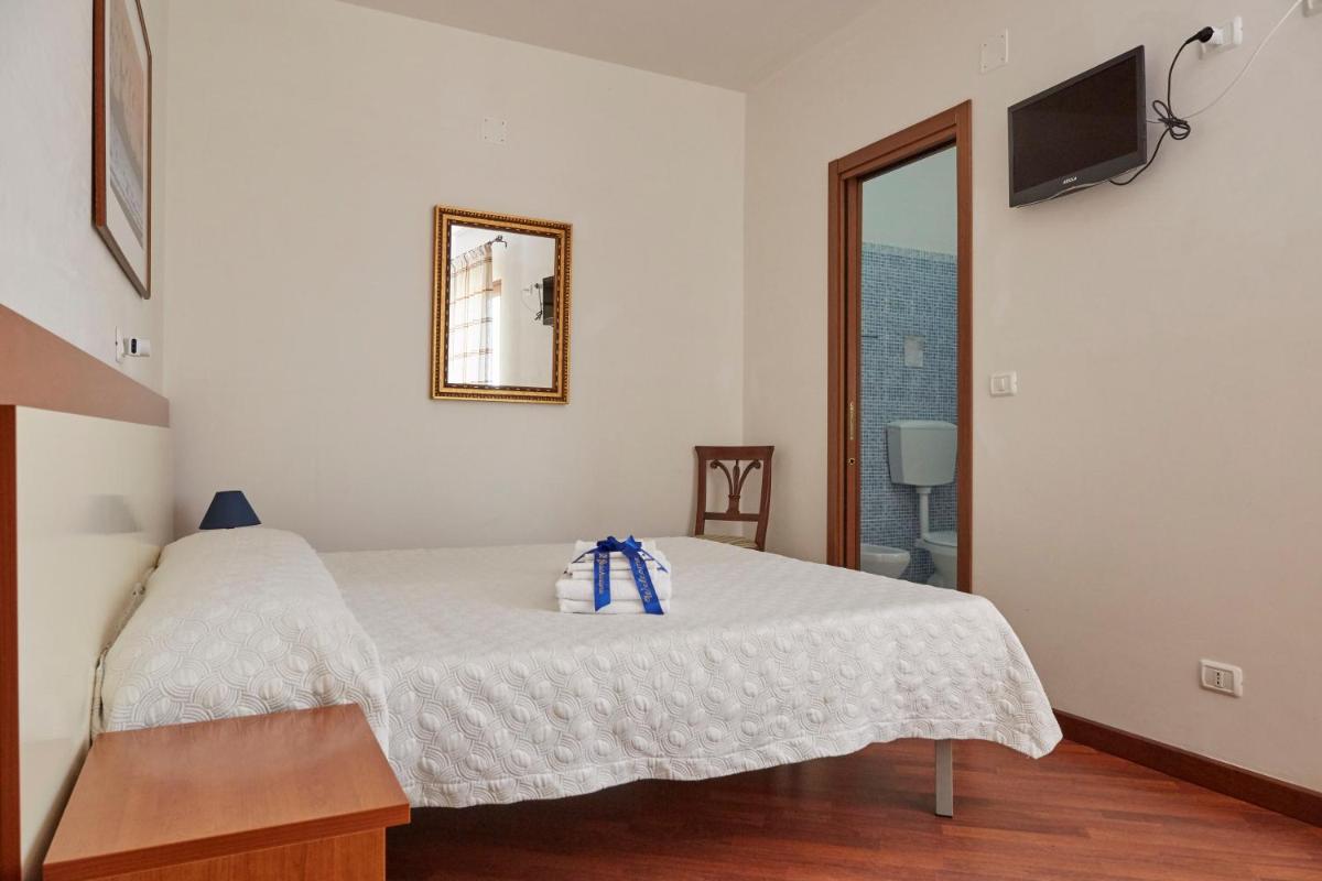 Budget Double or Twin Room photo 1