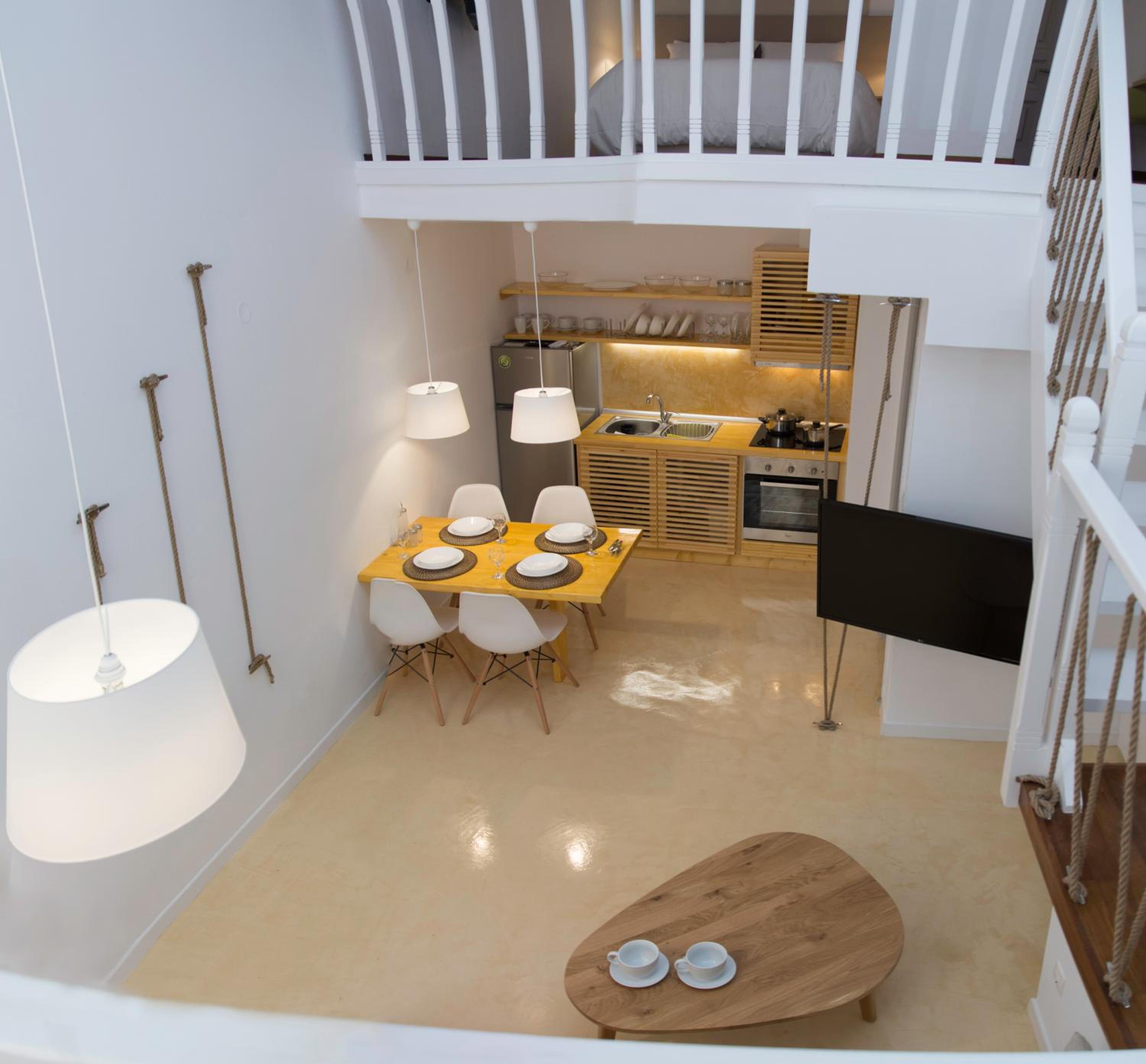 Apartment - Split Level photo 1