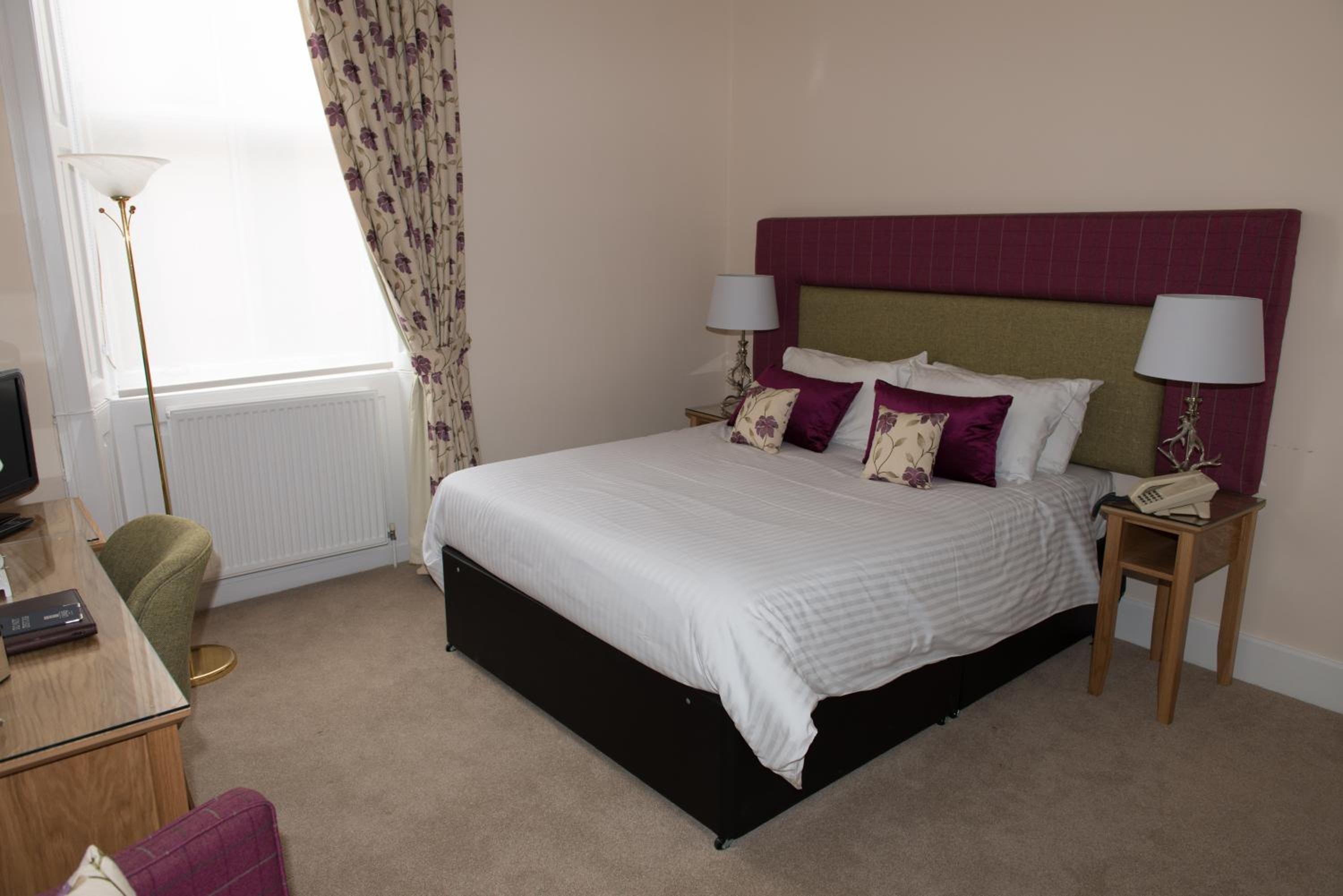 Double Room - Photo 2