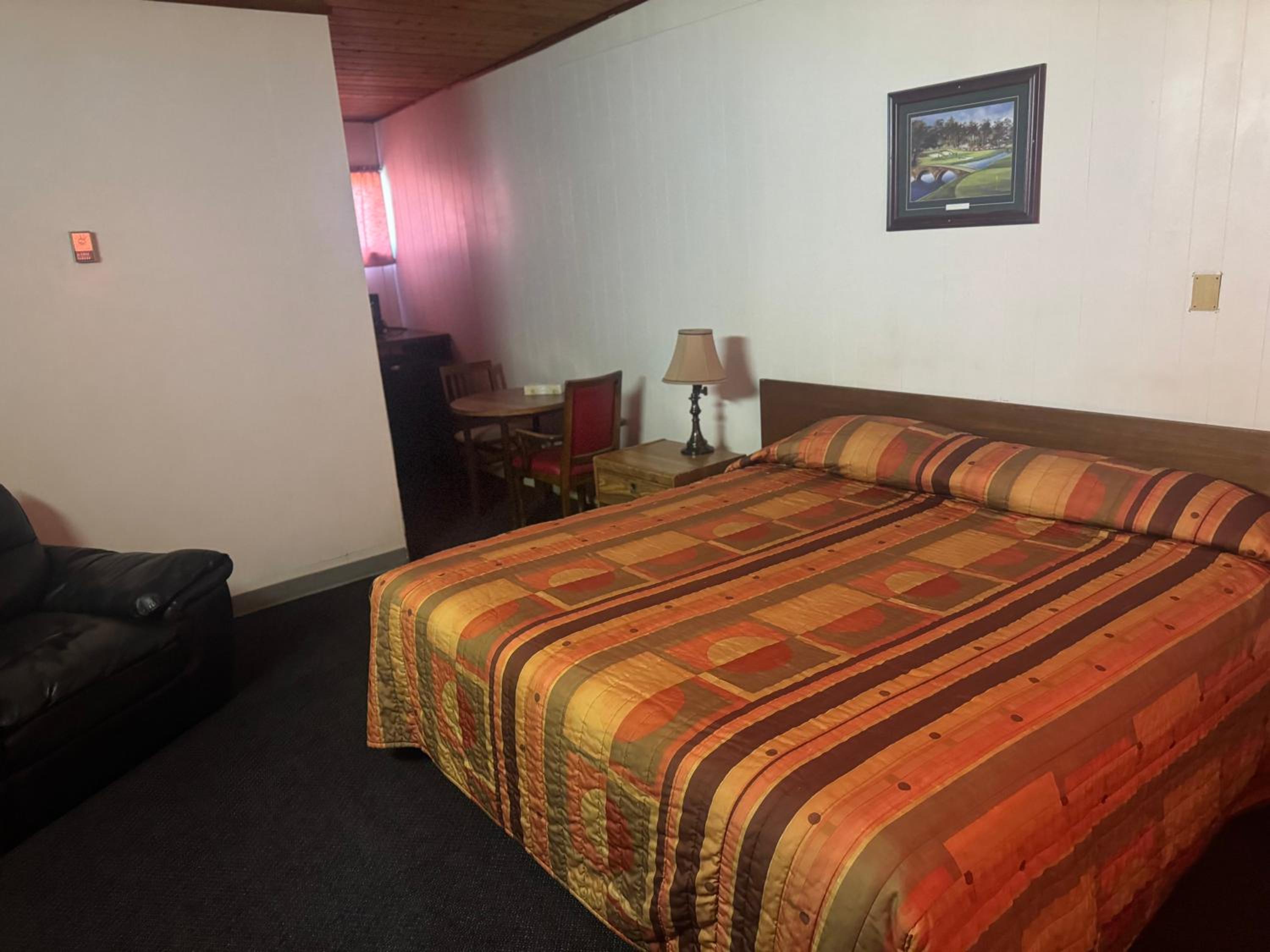 King Room with Mountain View