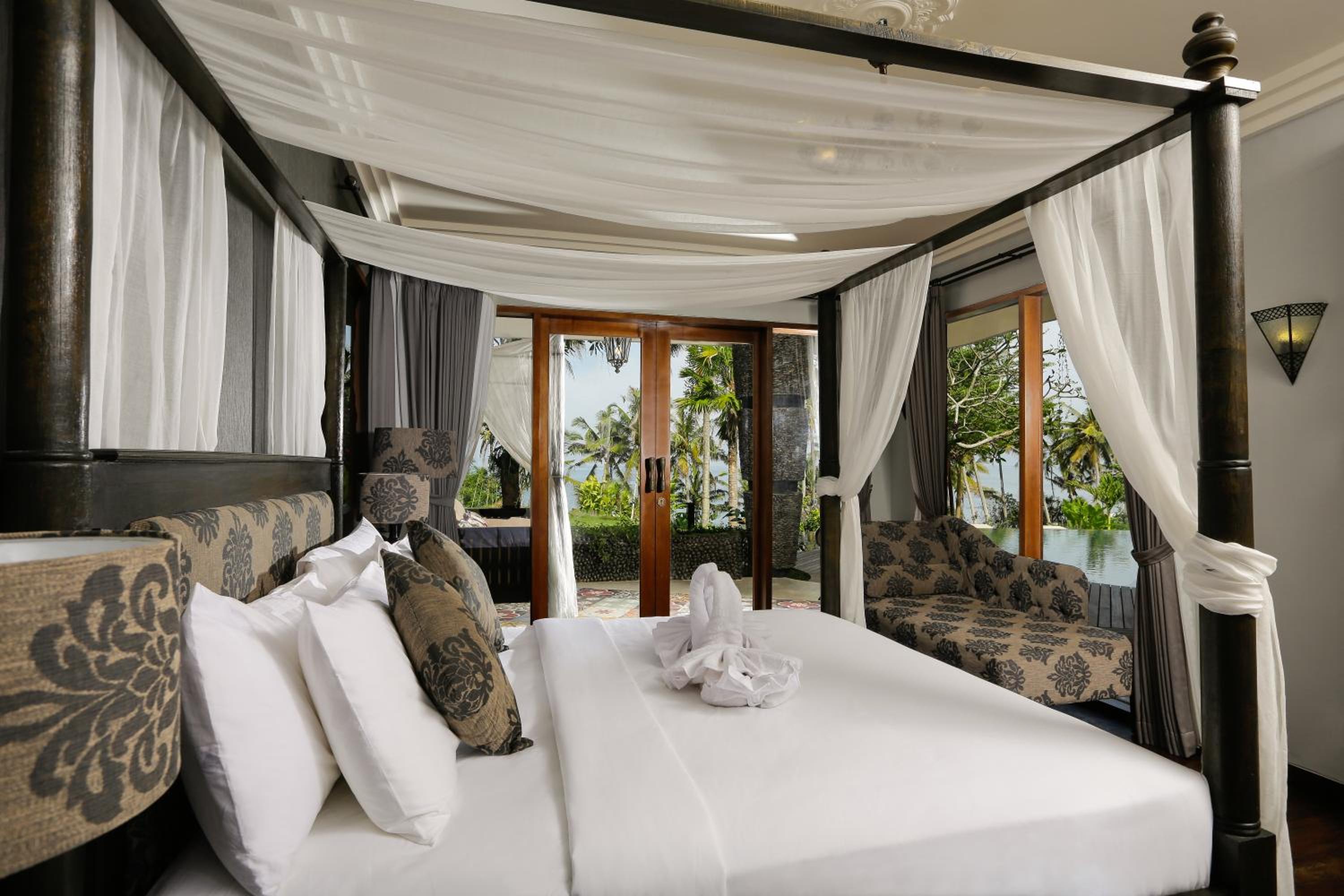 Villa - Beach Front - Photo 28