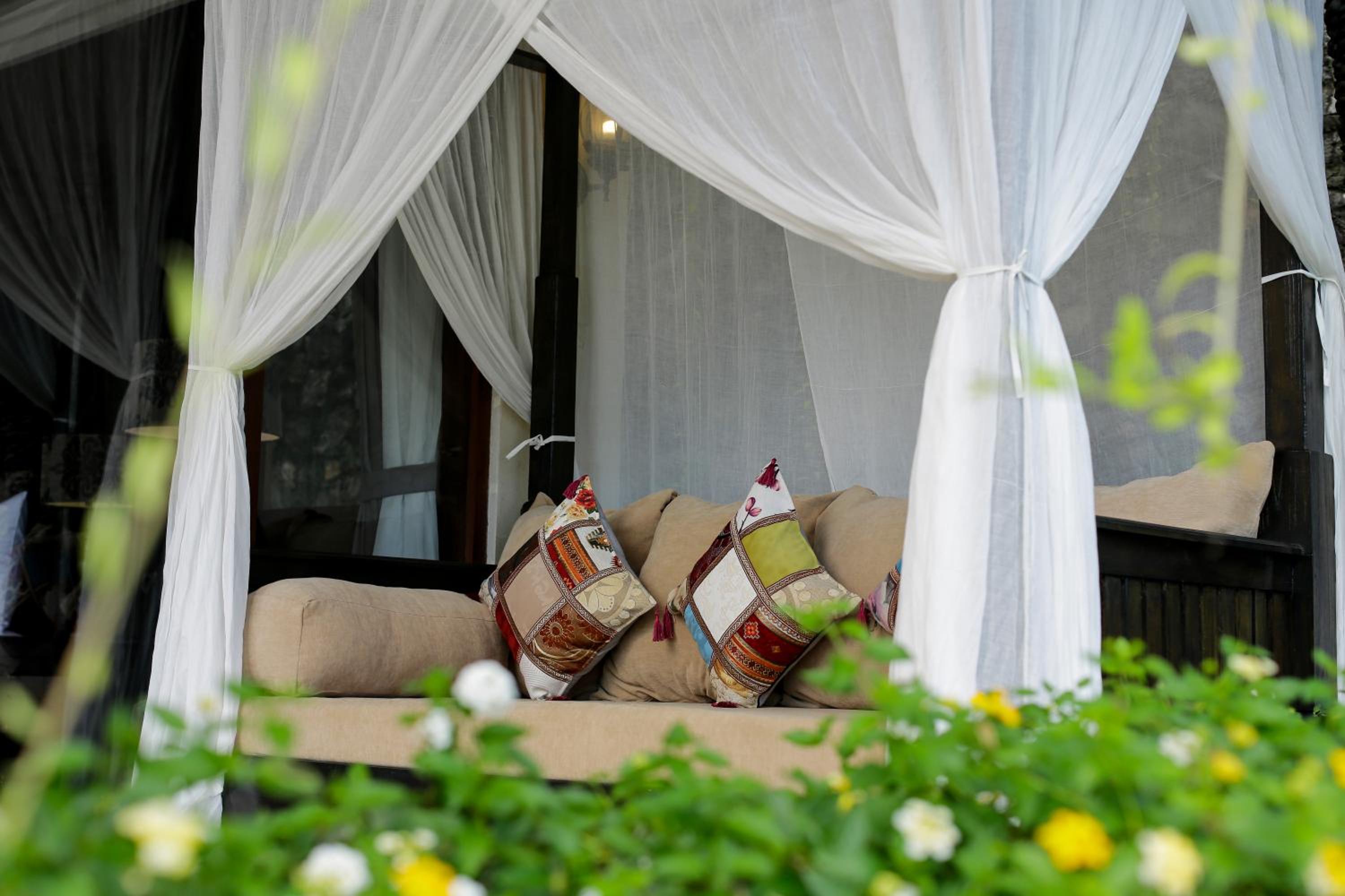 Villa - Beach Front - Photo 25