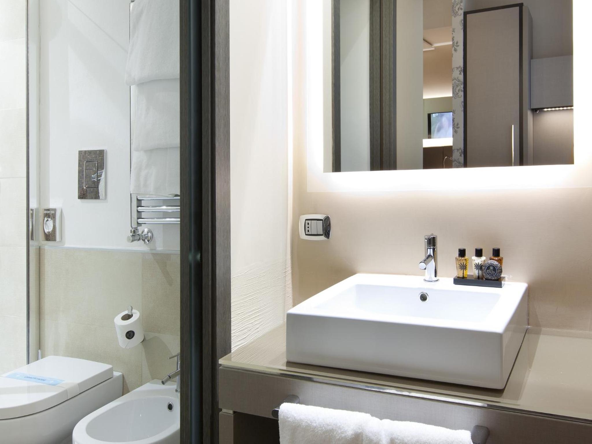 Double Room photo 3