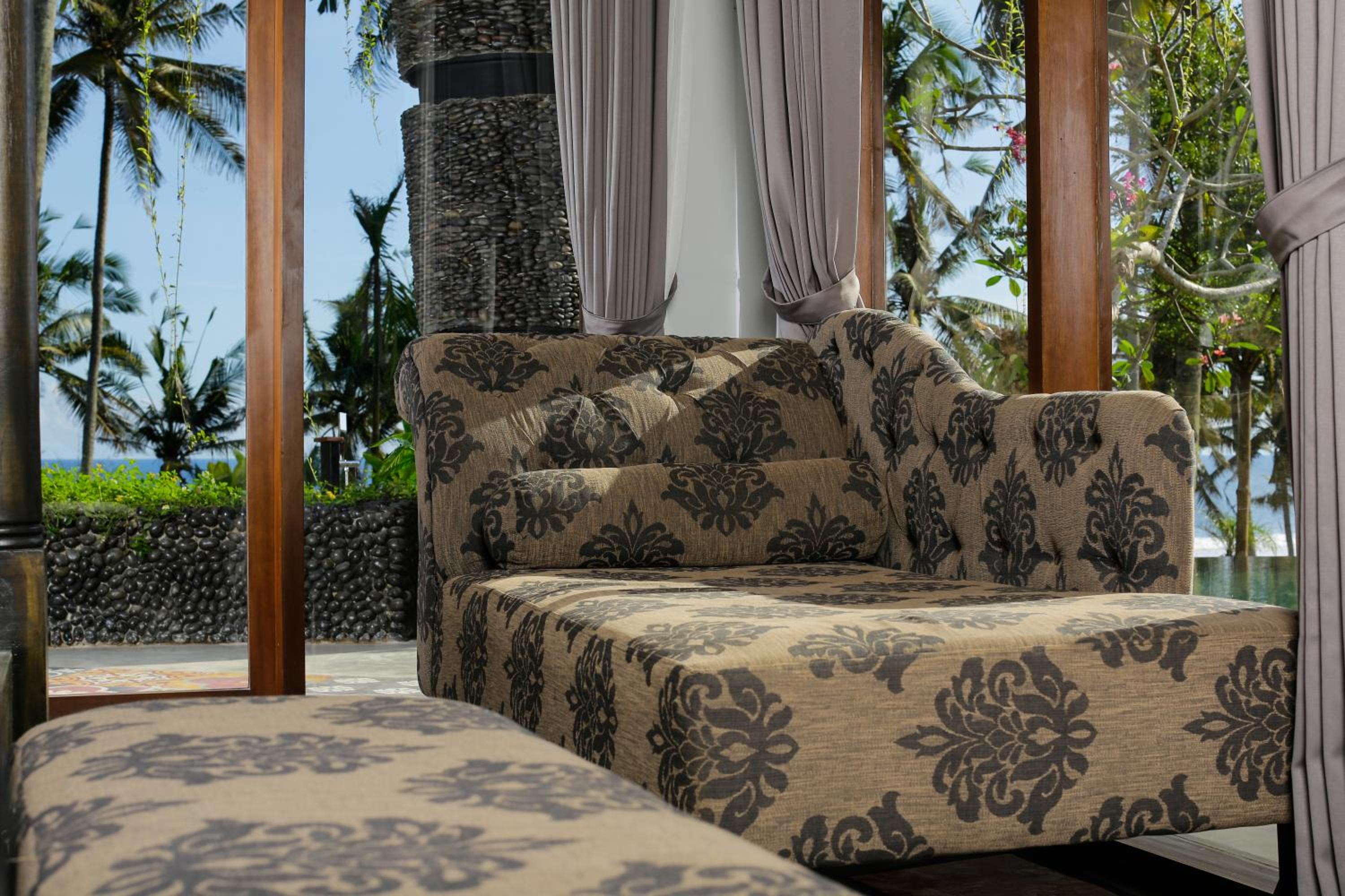 Villa - Beach Front - Photo 24