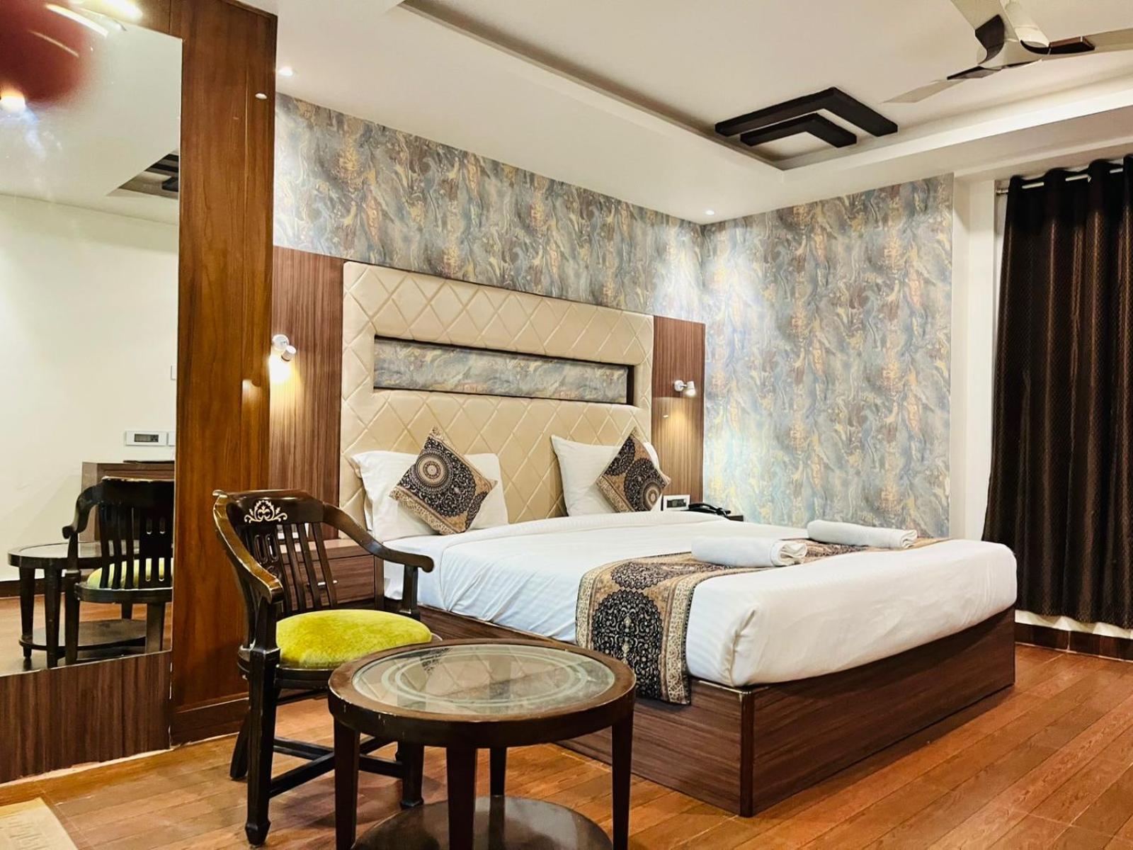 Deluxe Double Room - Photo 2