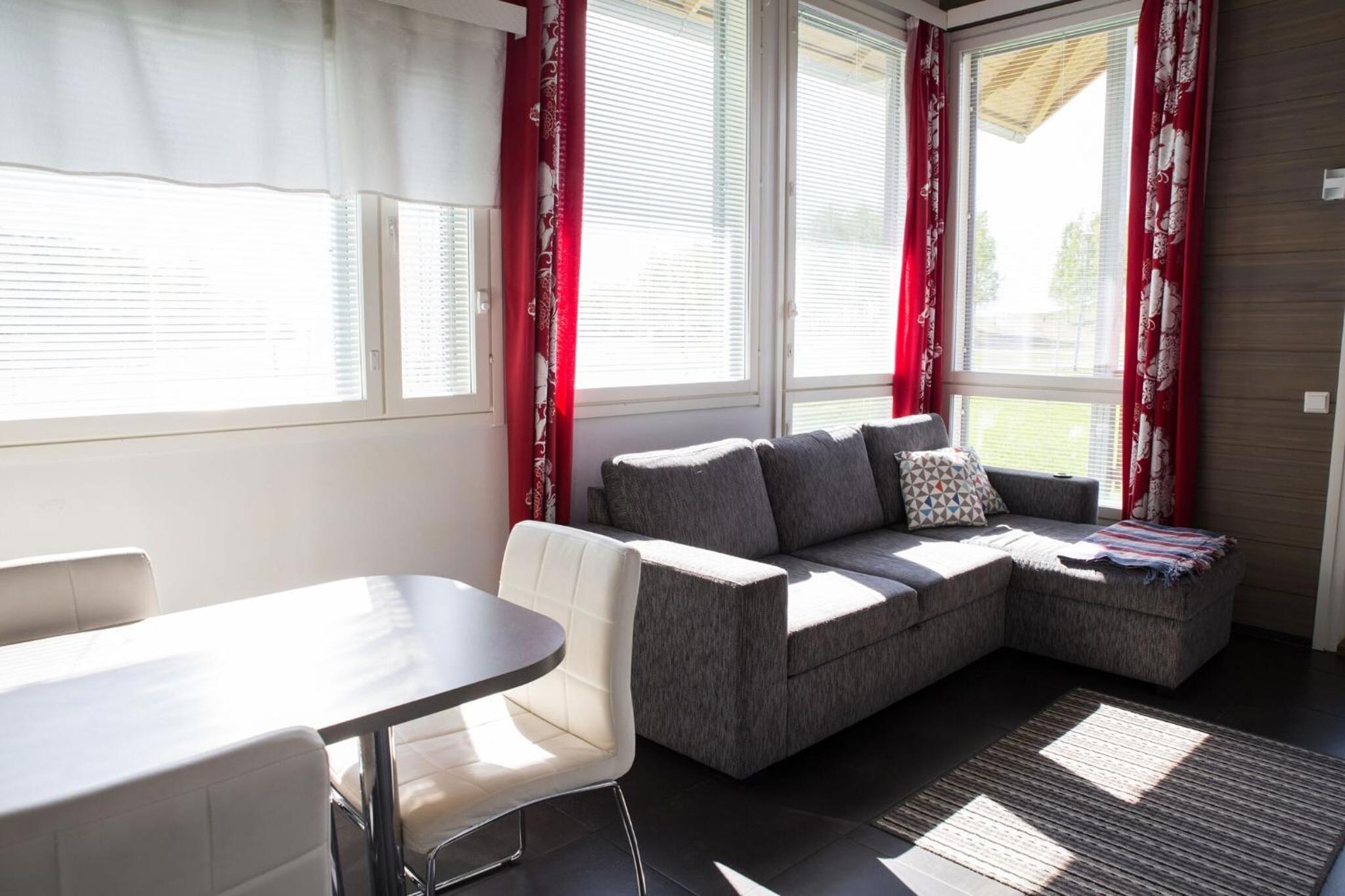 One-Bedroom Apartment with Sauna - Photo 6