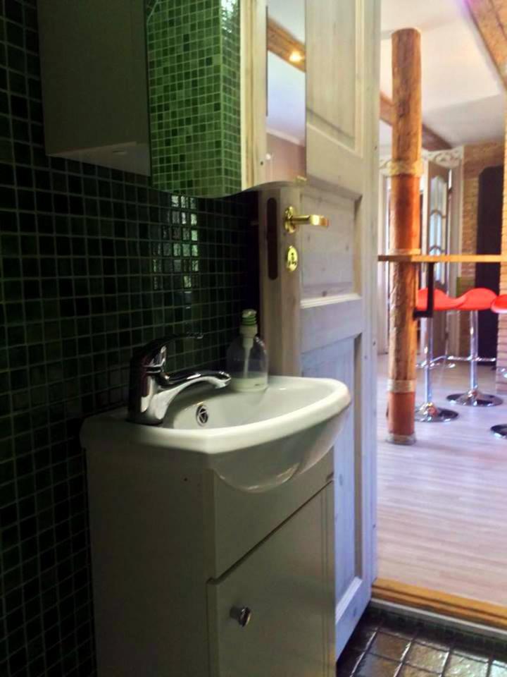 Apartment - Photo 2