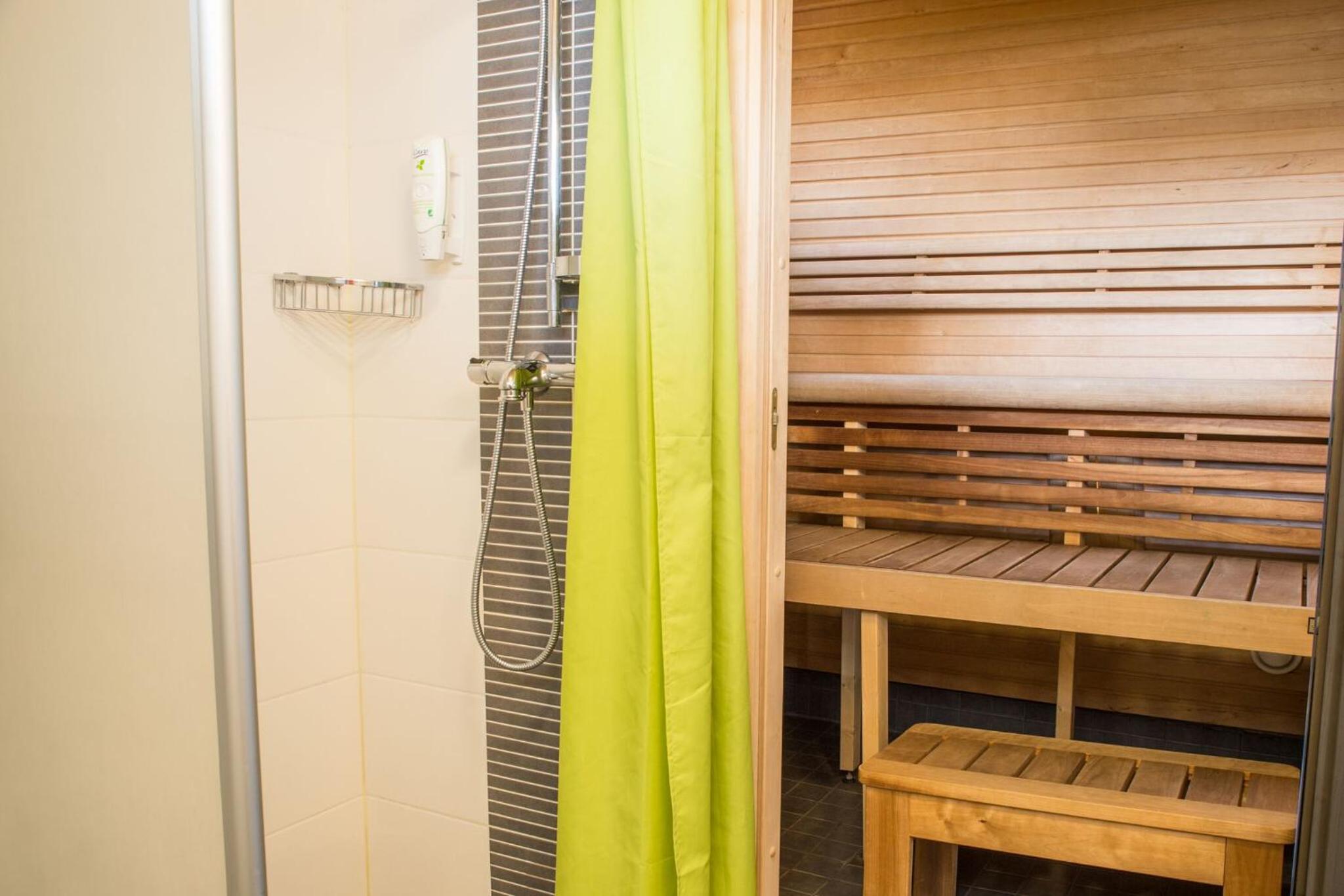 One-Bedroom Apartment with Sauna - Photo 14