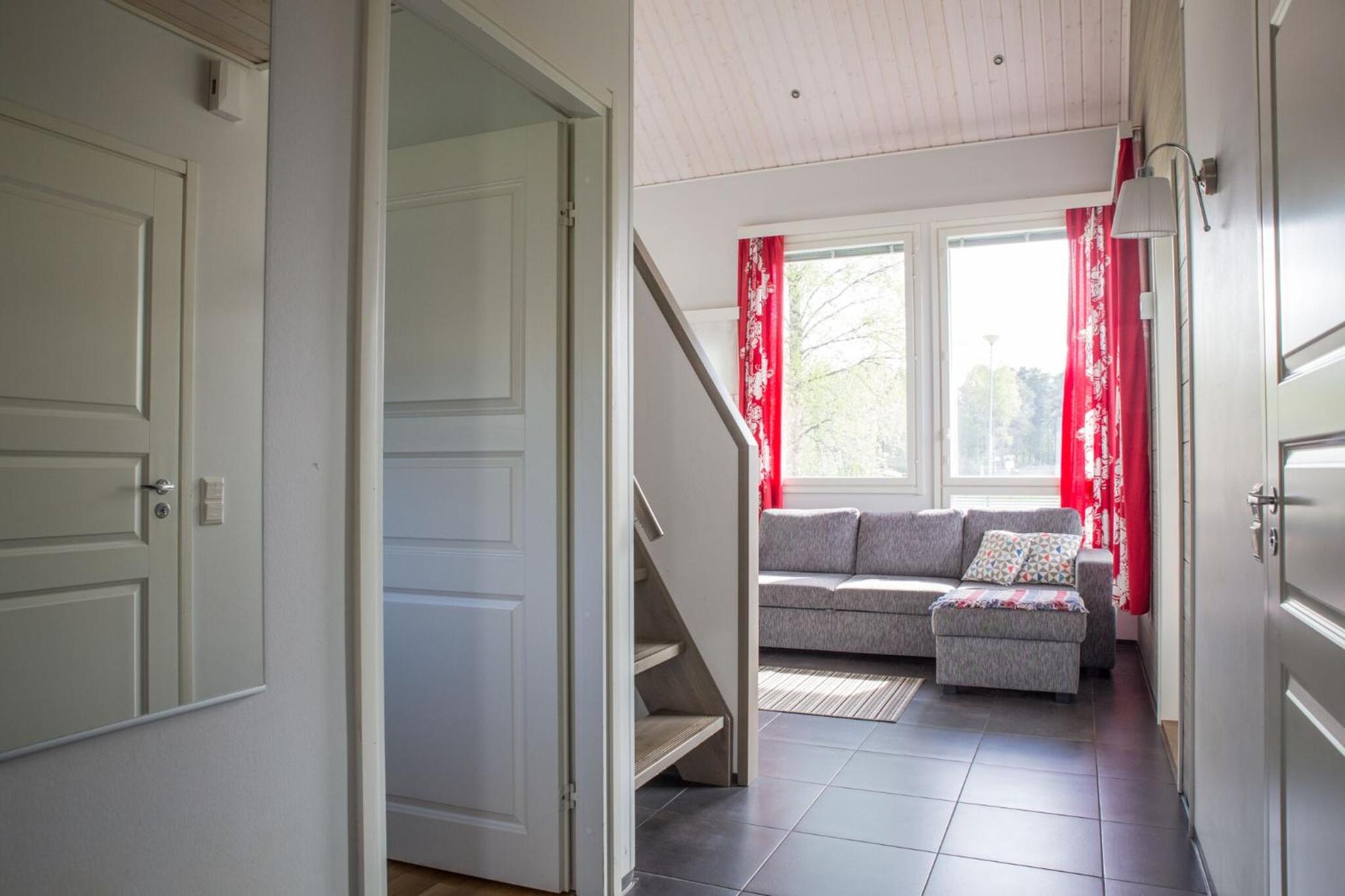 One-Bedroom Apartment with Sauna - Photo 5
