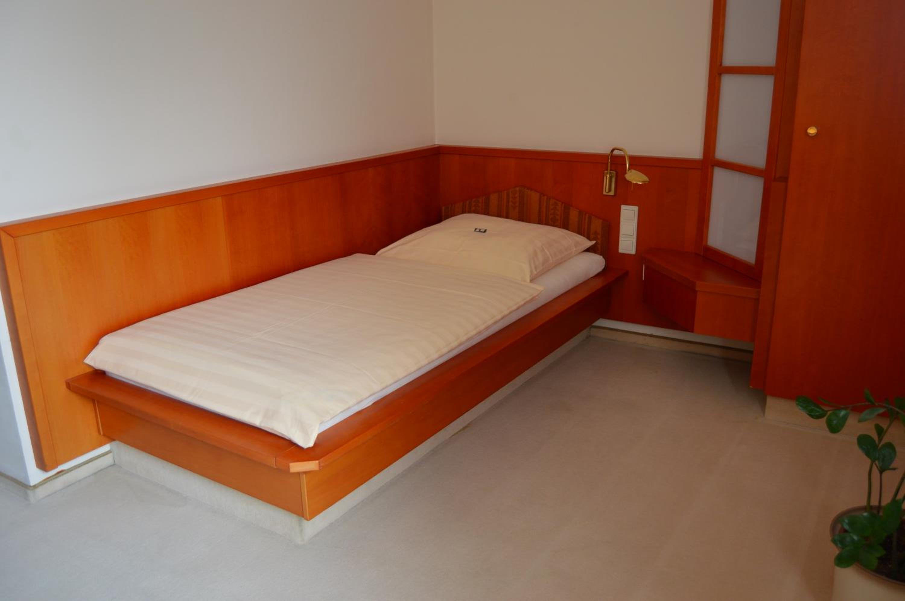 Single Room with Shower