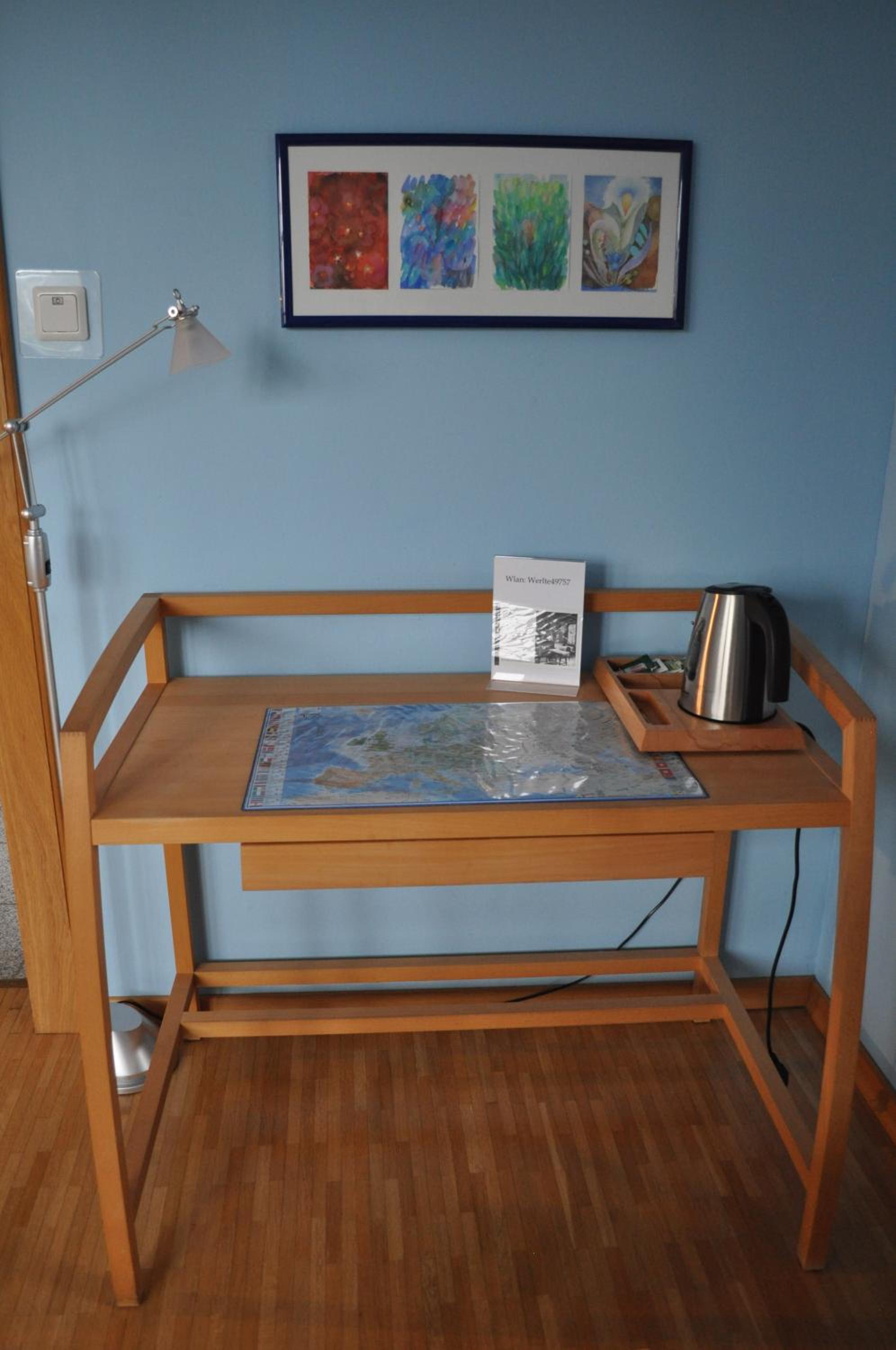 Large Single Room photo 3