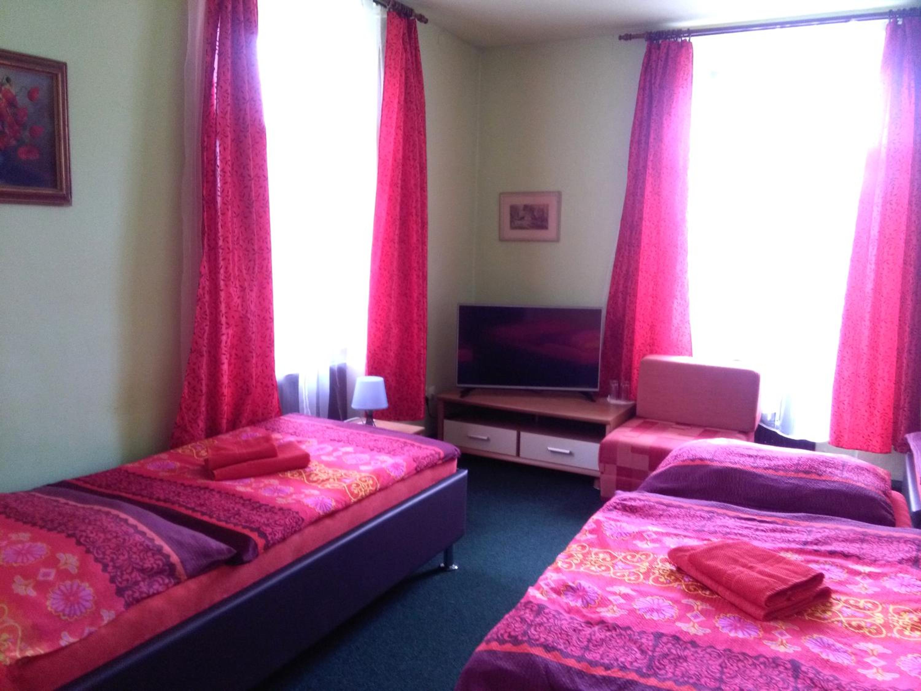 Triple Room with Bathroom photo 3