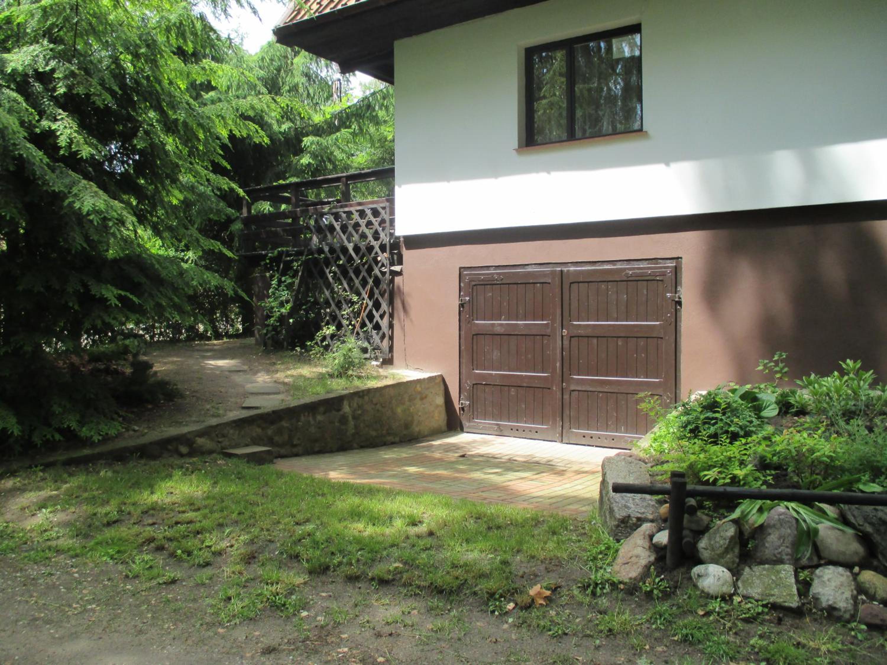 Two-Bedroom House photo 3