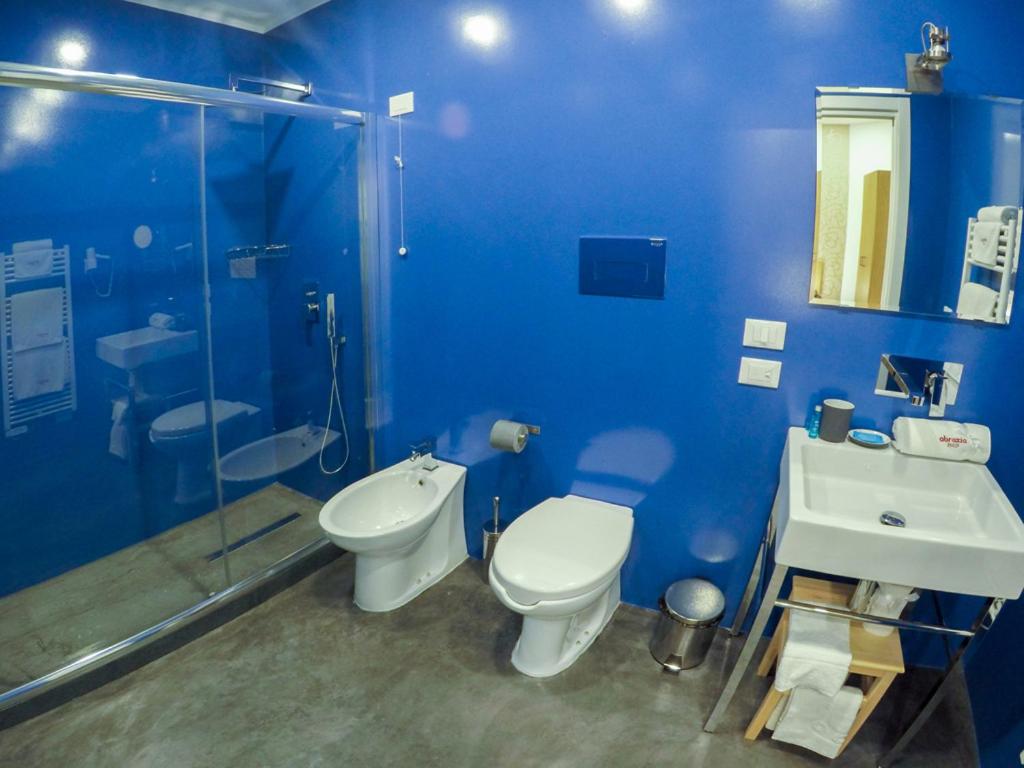 Double or Twin Room - Photo 2