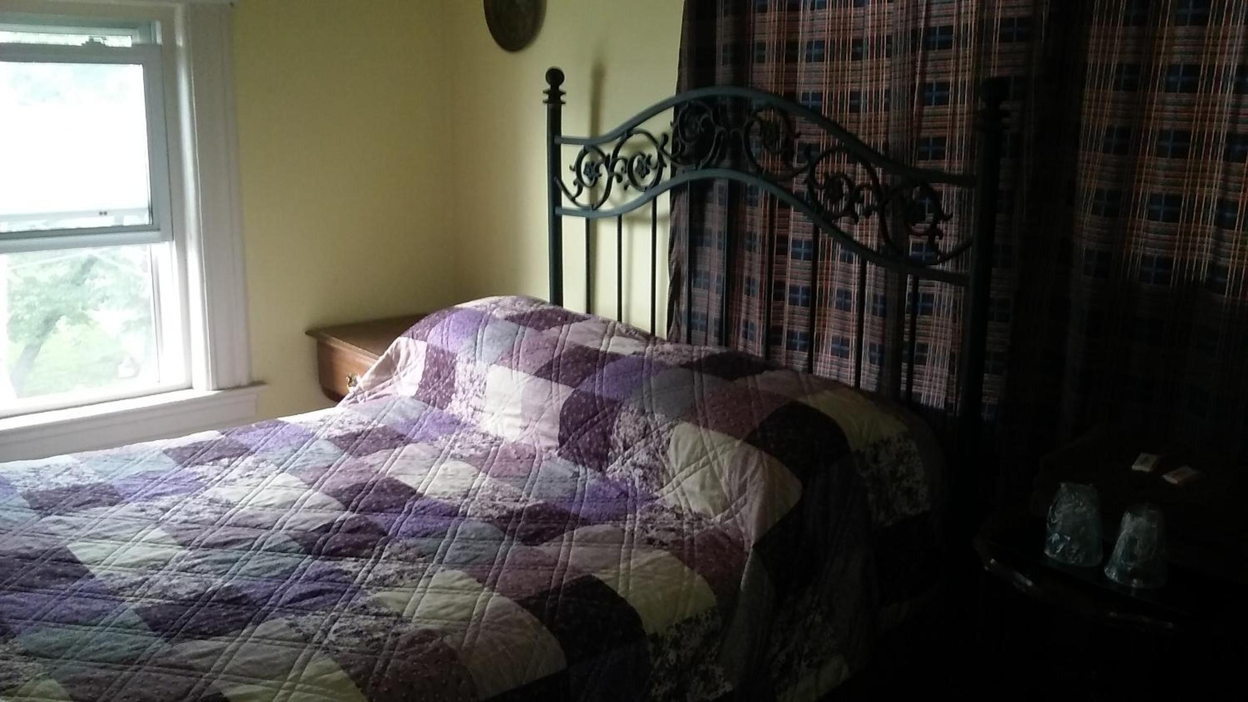 Standard Double Room with Shared Bathroom photo 1