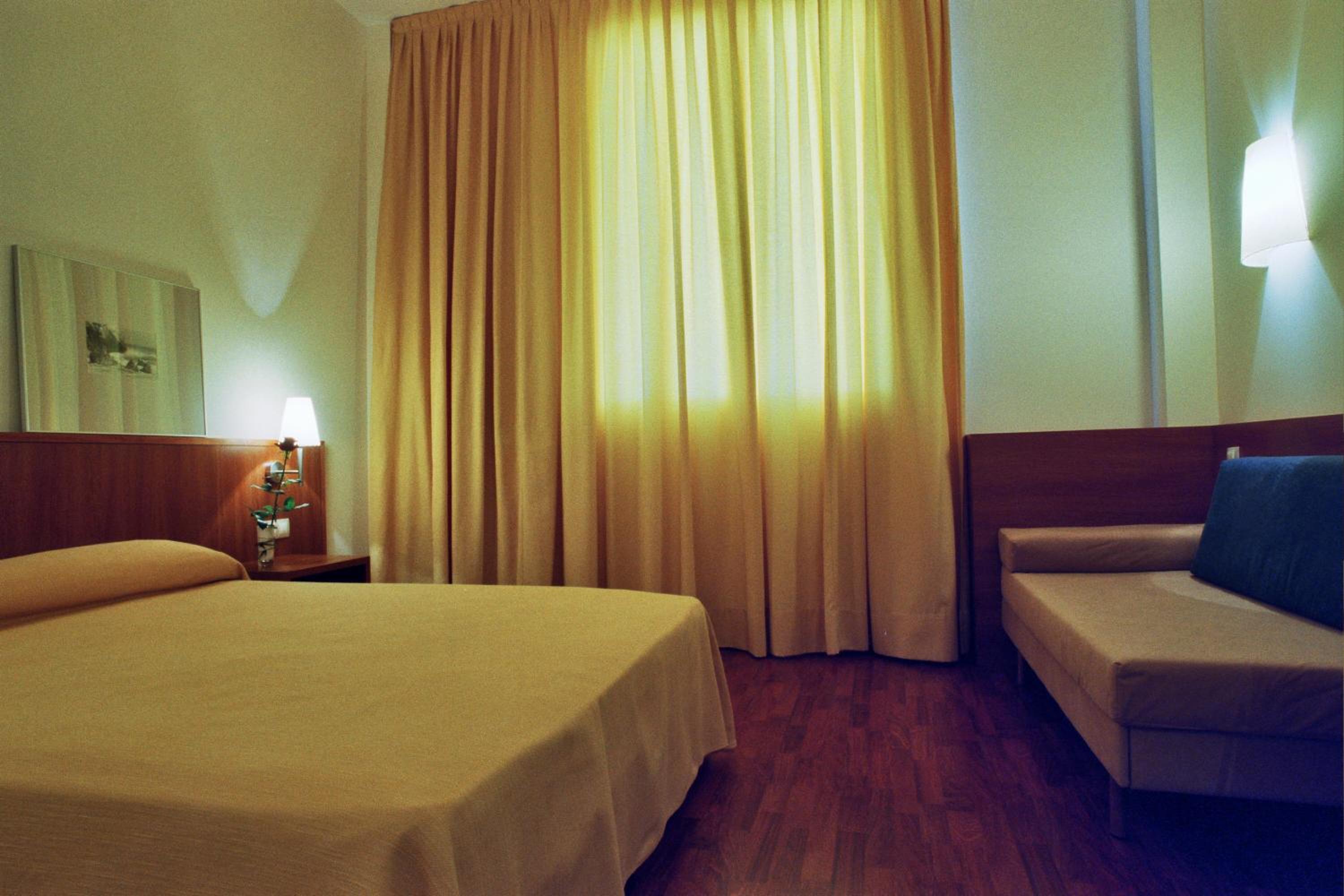 Habitación Triple Básica