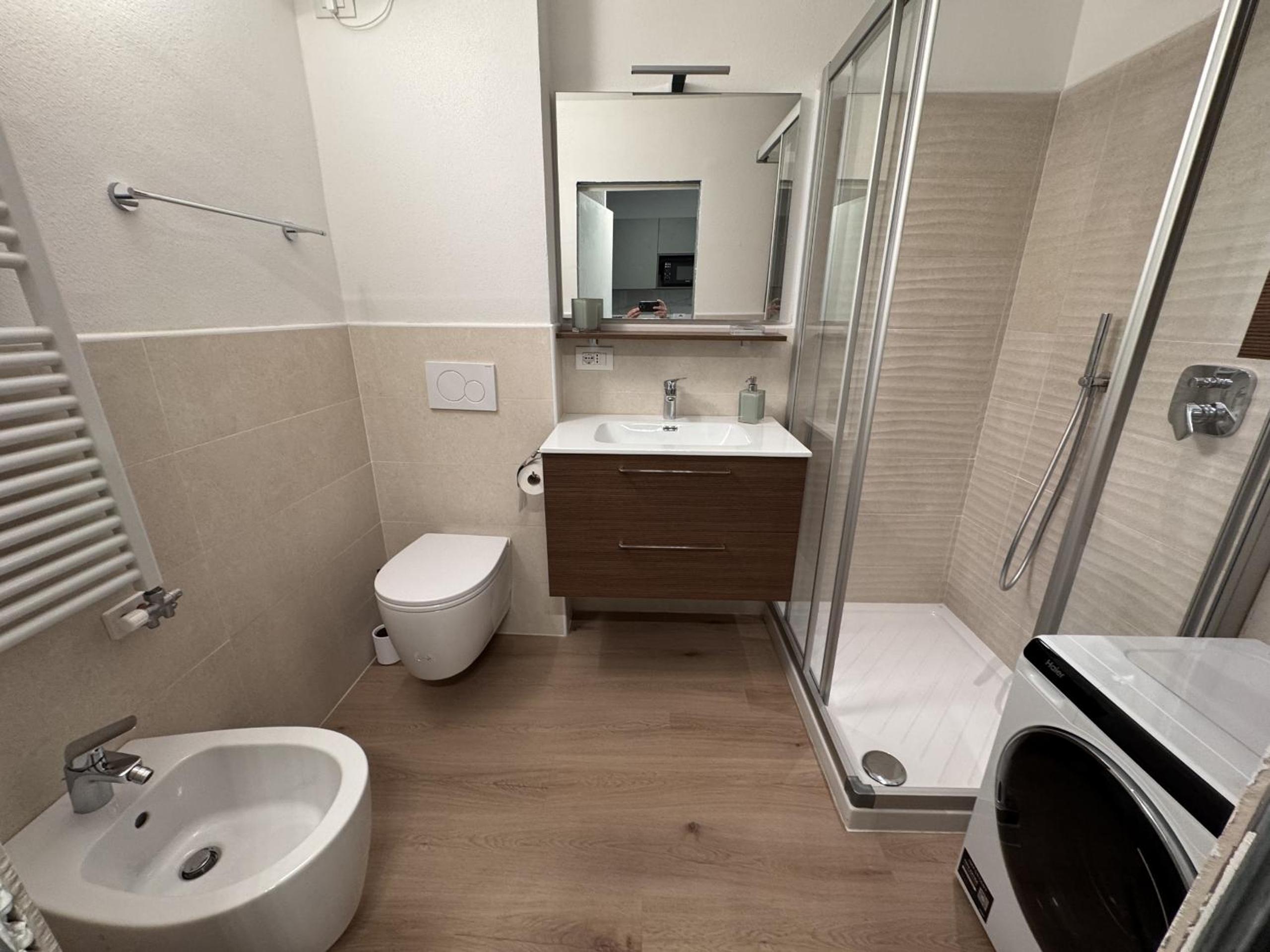 Studio Apartment photo 3