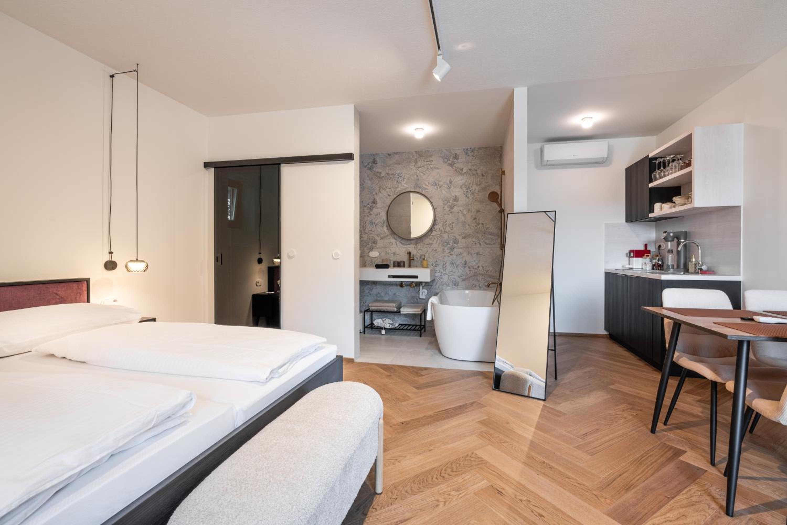 Suite with Balcony