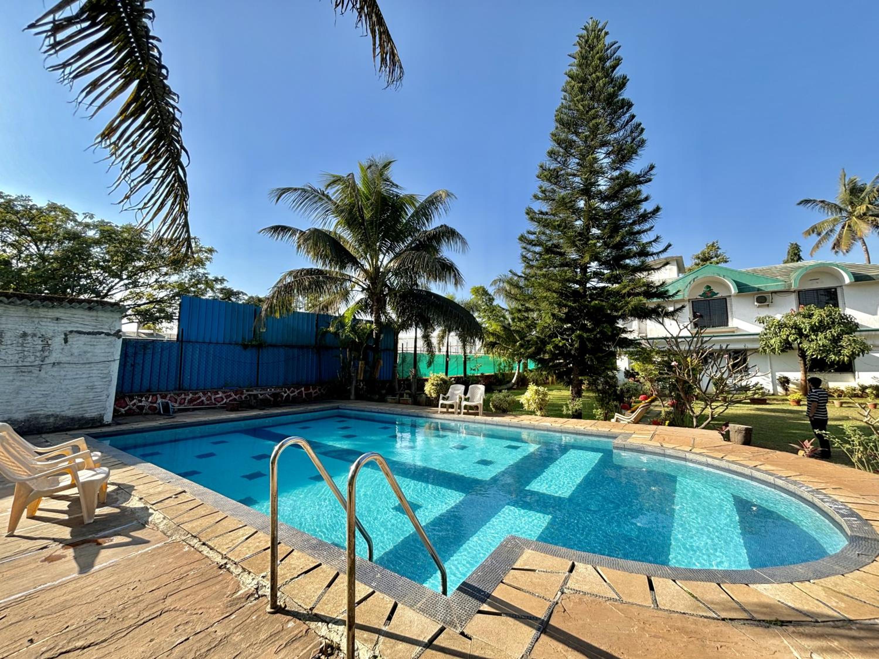 Villa with Private Pool photo 3