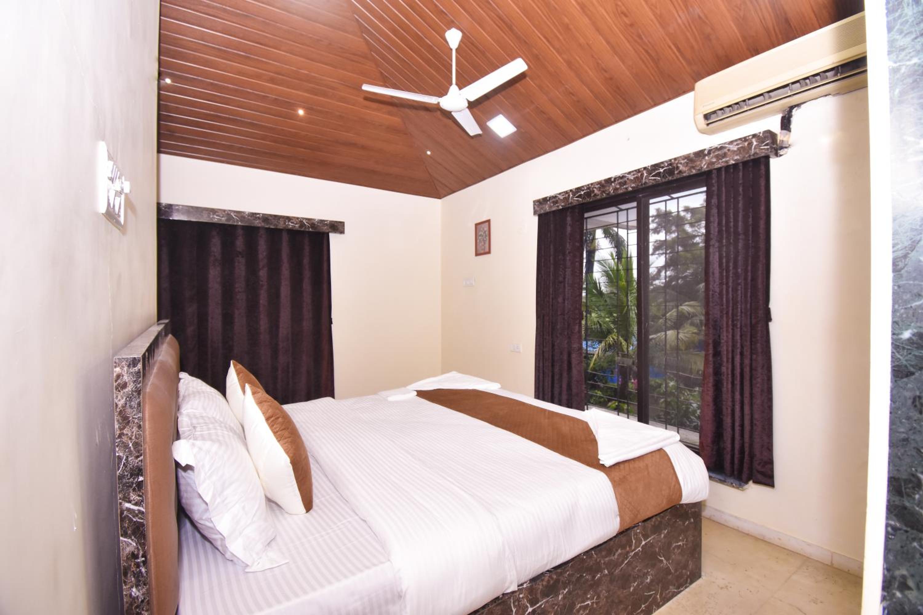 Two-Bedroom Villa photo 3
