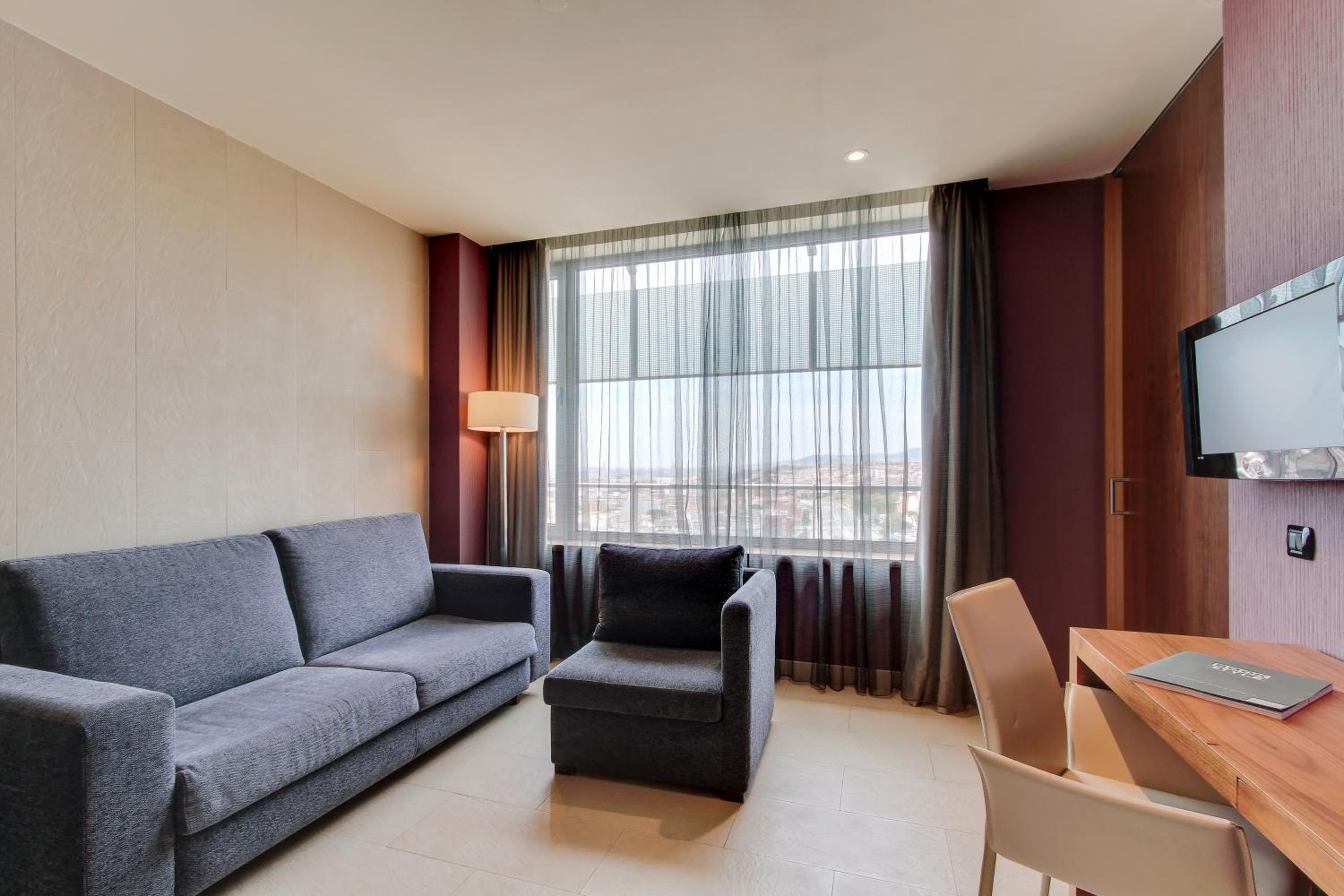 Junior Suite - Photo 3