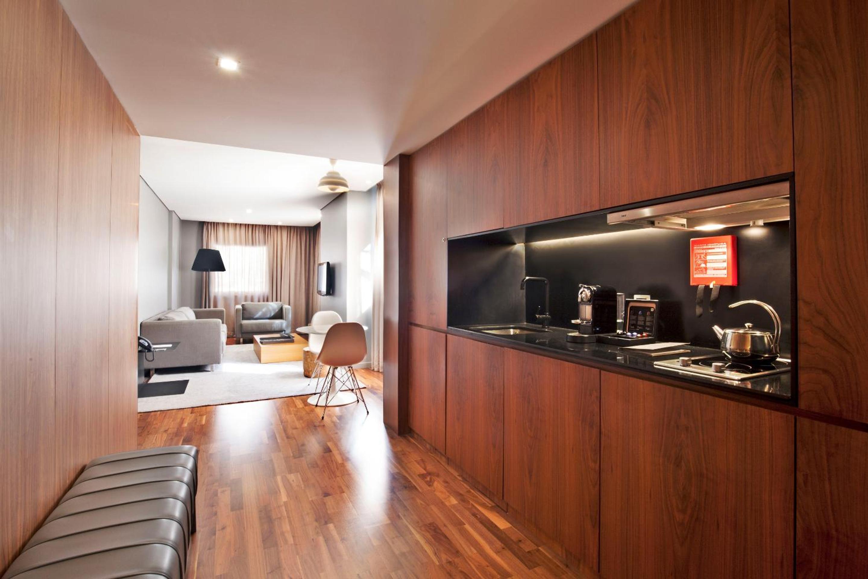 Club Suite - Photo 6