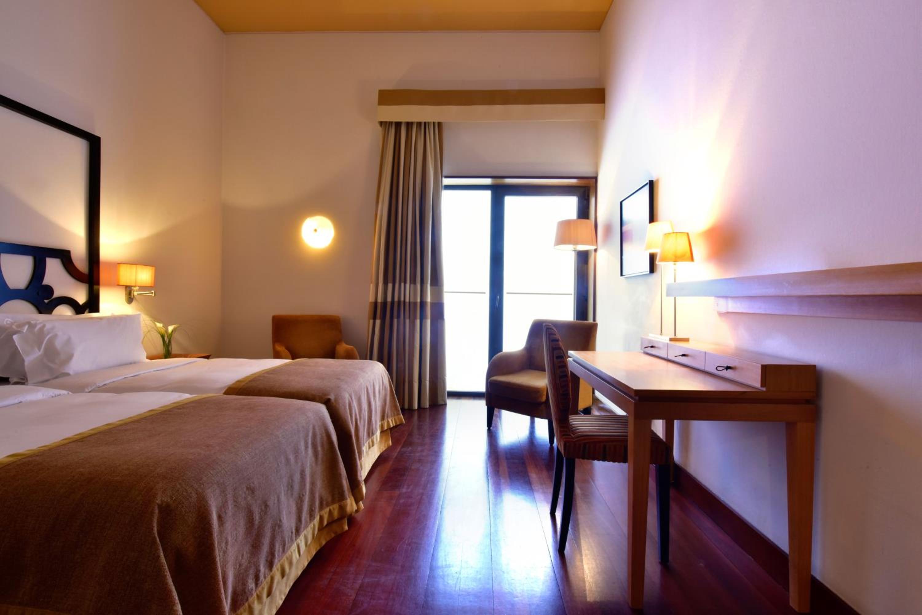 Classic Double or Twin Room - Photo 5