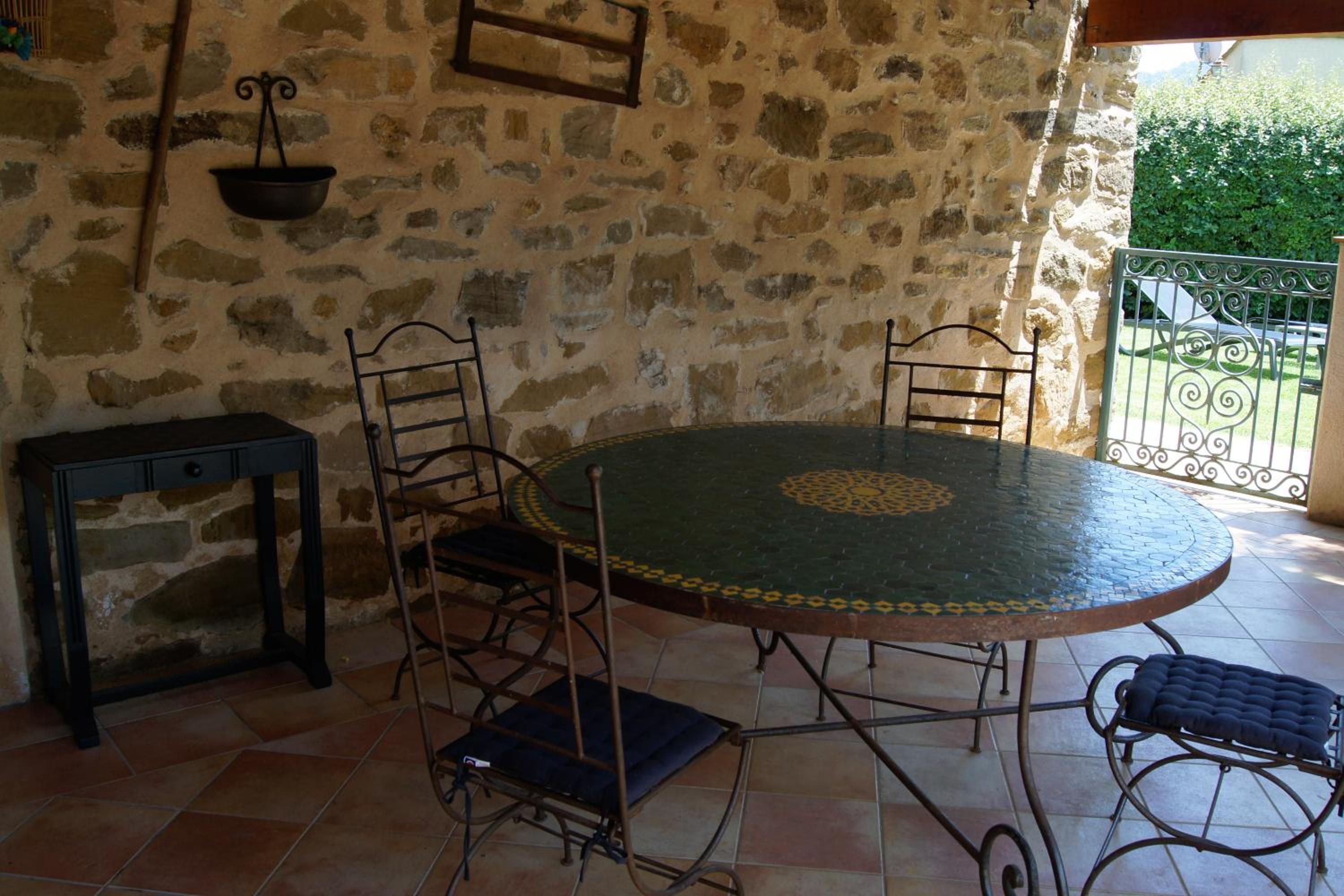 Double Room with Bath - Photo 4