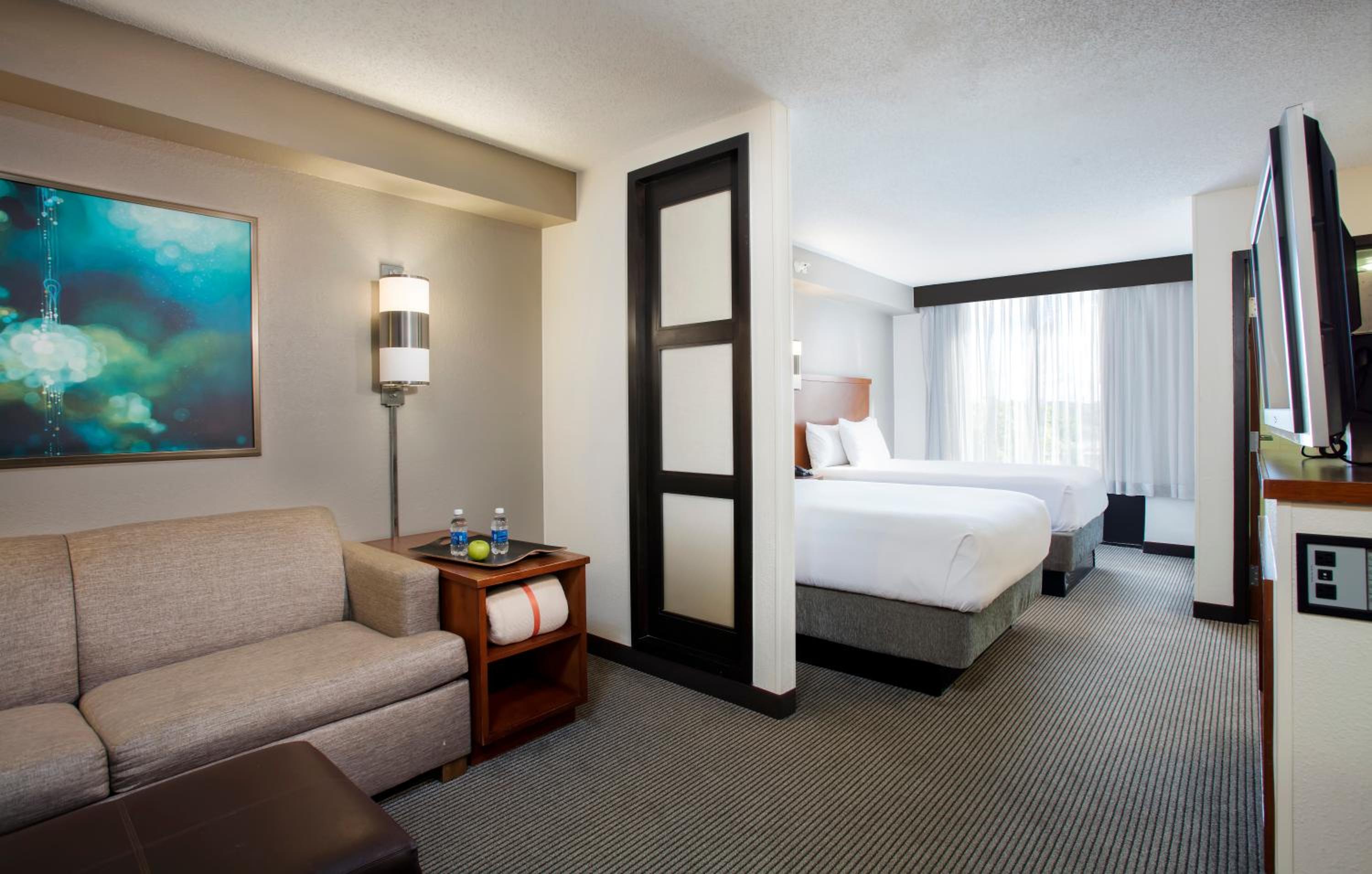 Double Room with Two Double Beds and Sofa Bed - Photo 15