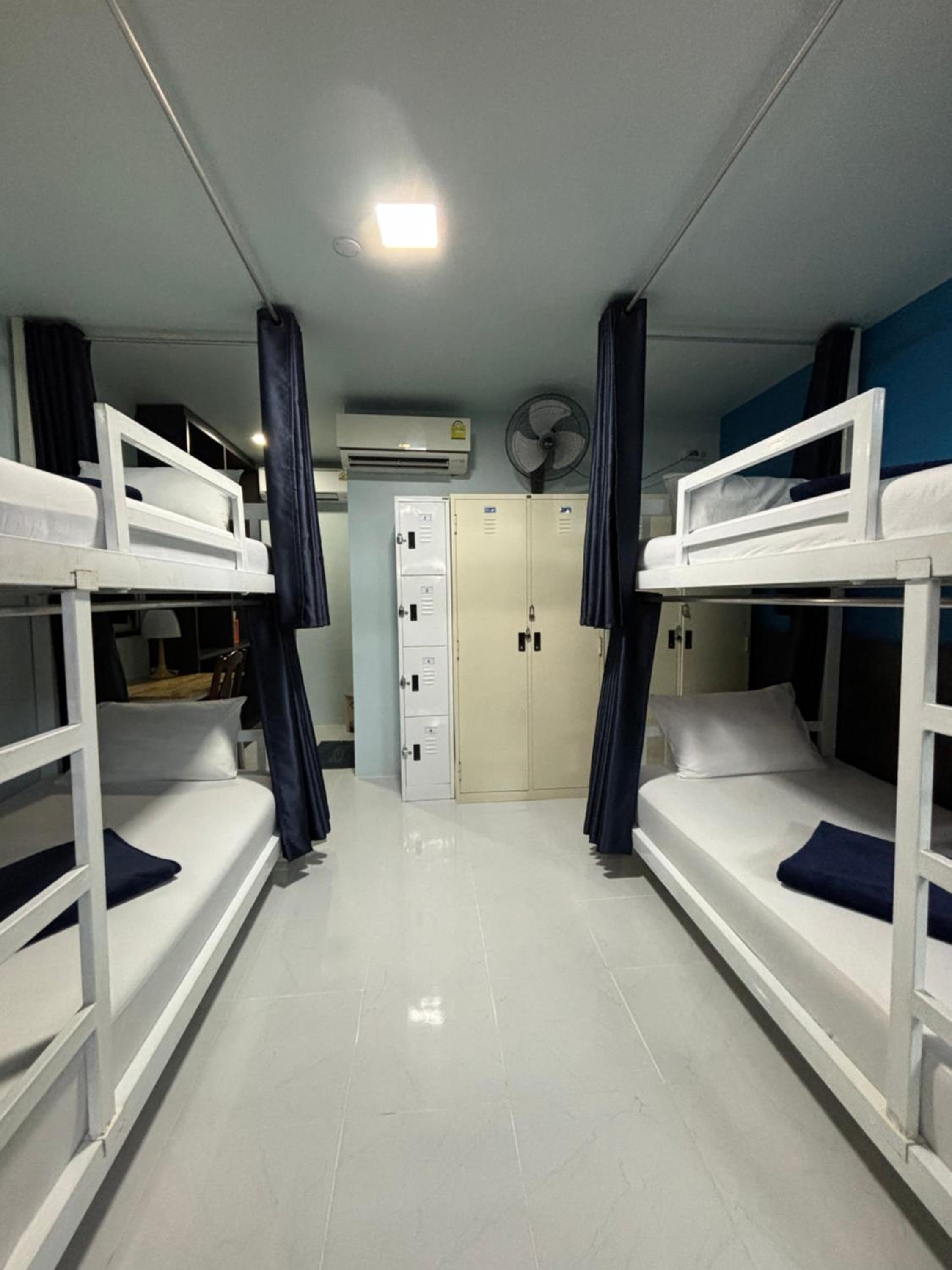 Standard Quadruple Room photo 2