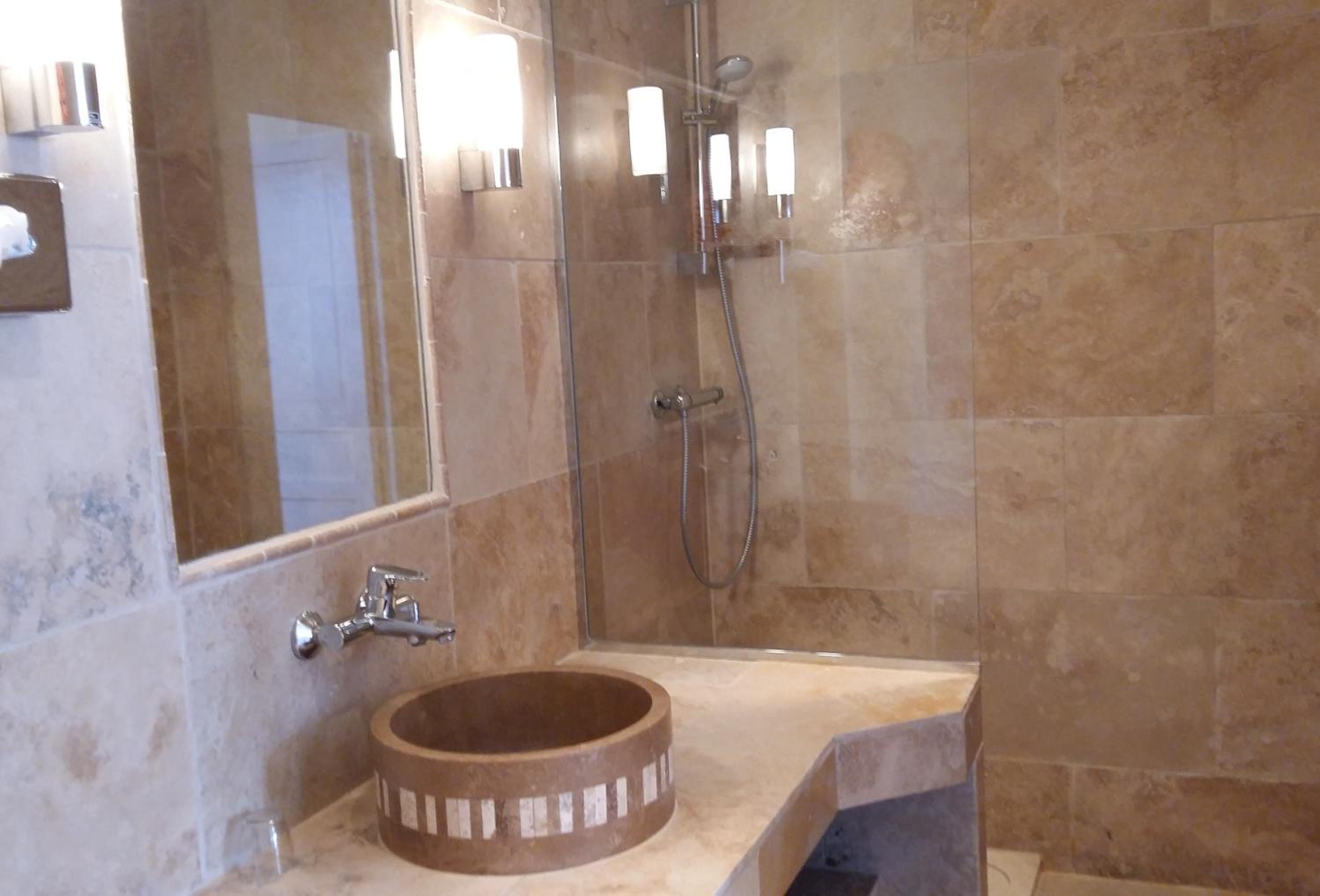 Double Room - Photo 4