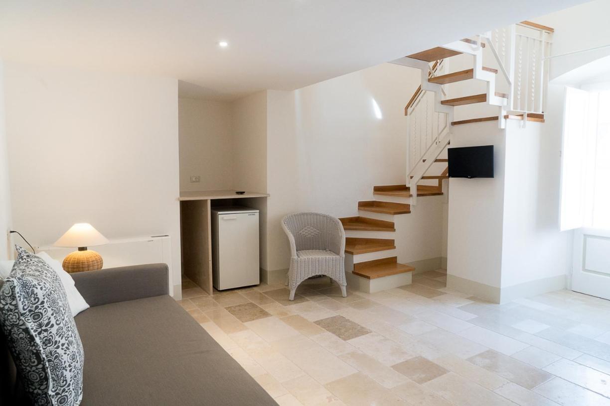 Classic Double Room - Split Level photo 3