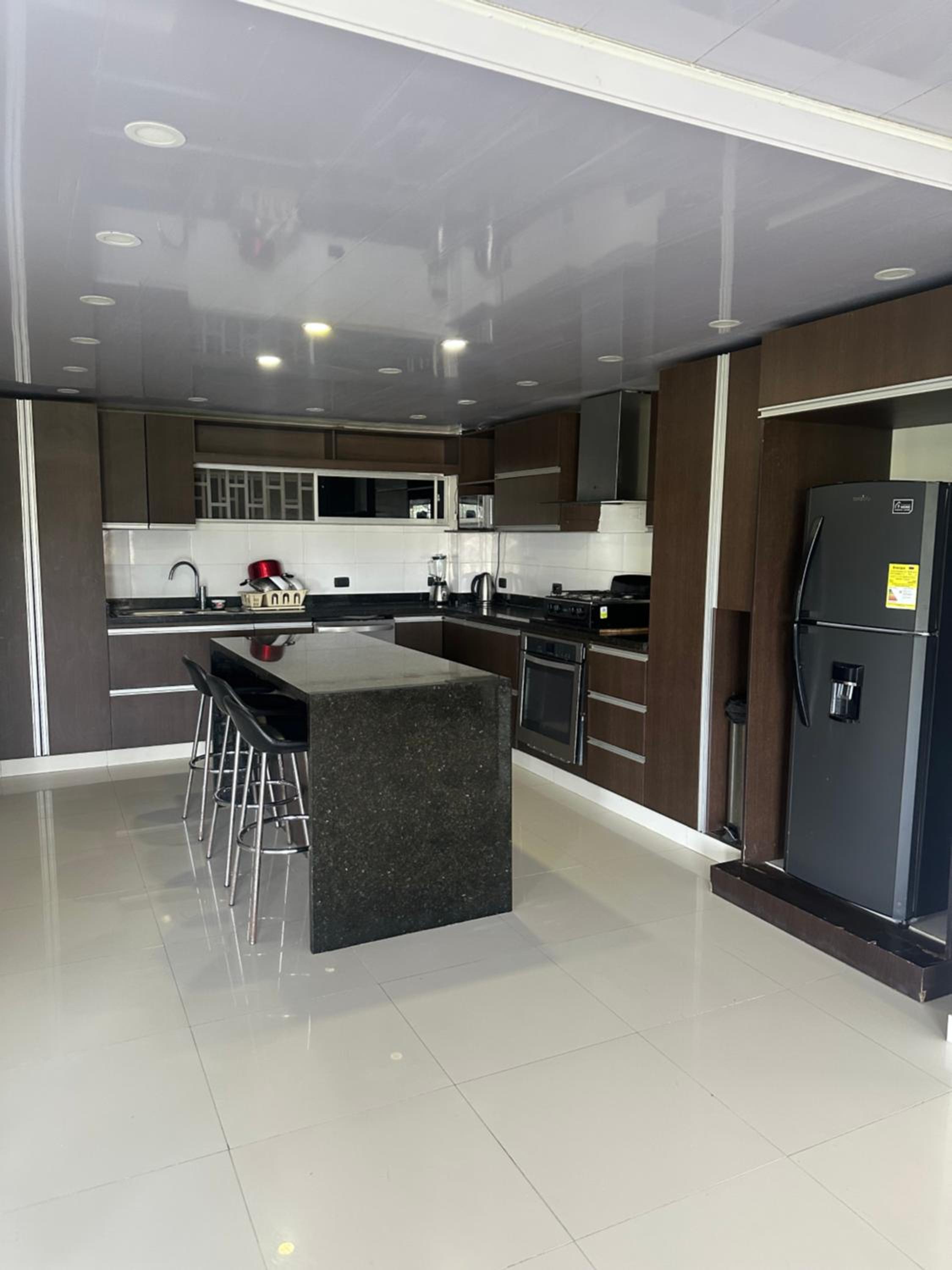 Four-Bedroom Deluxe Apartment photo 1