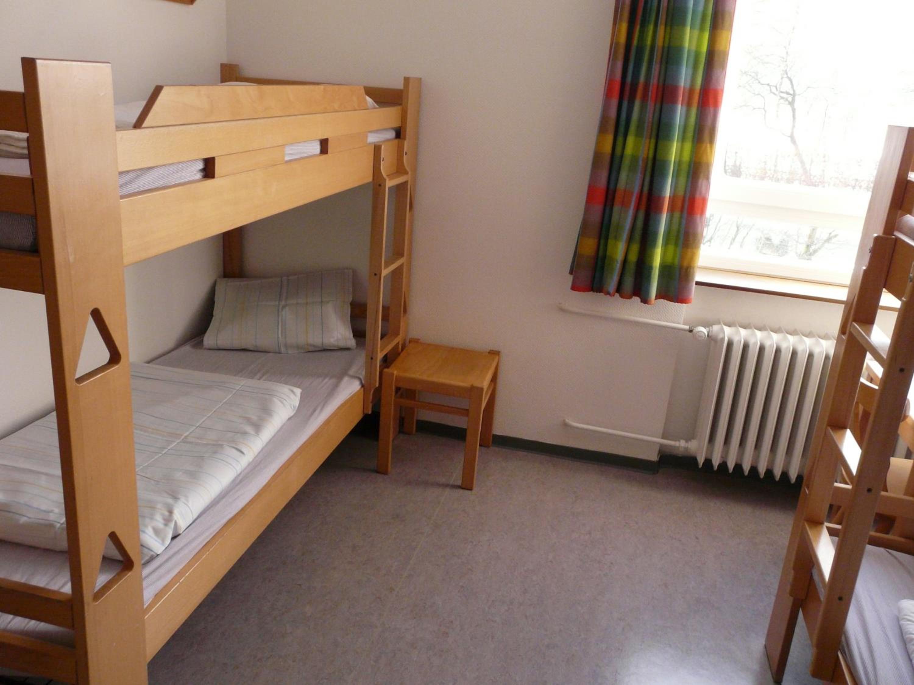 Bed in 6-Bed Mixed Dormitory Room photo 1