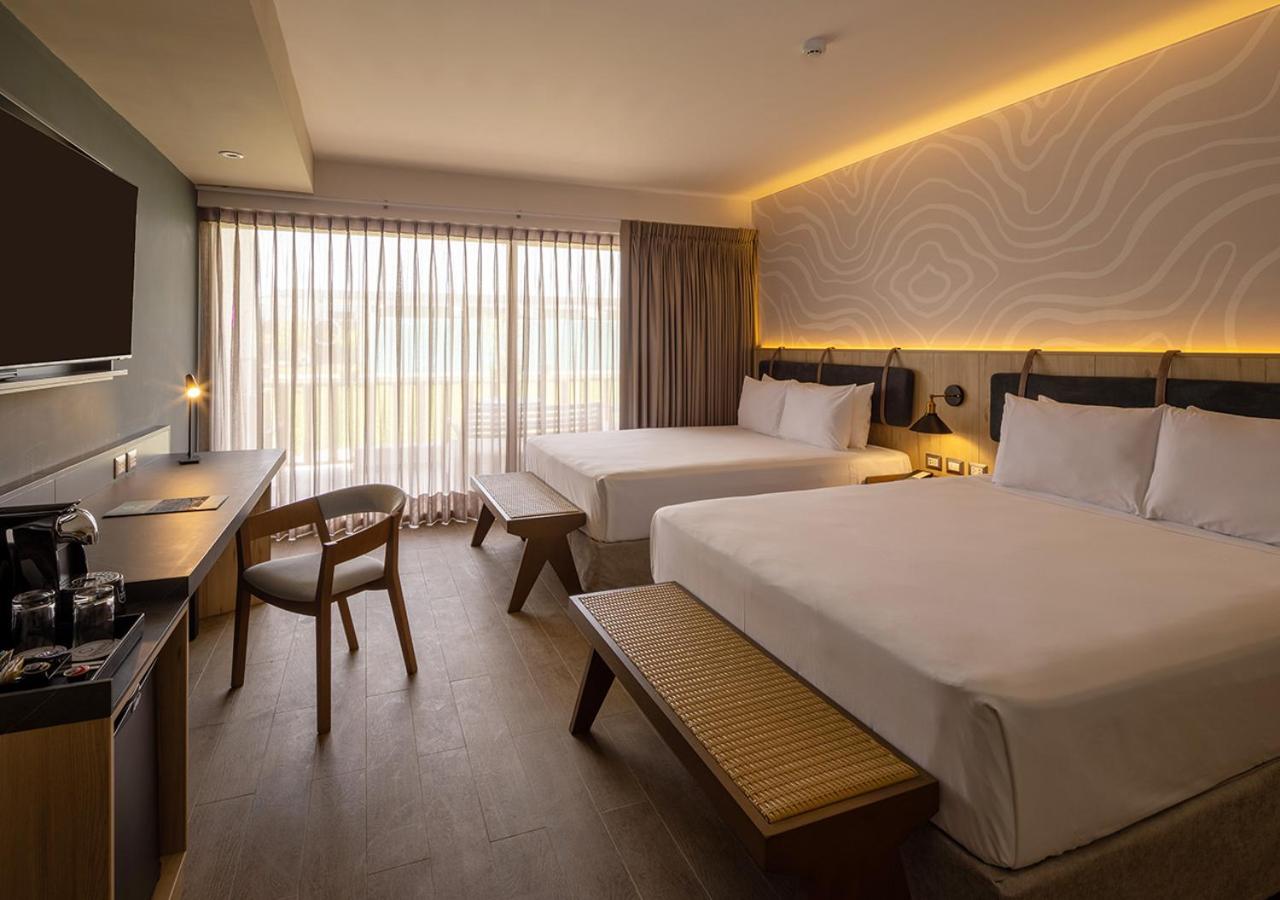 Deluxe Queen Room with Two Queen Beds with Garden Access
