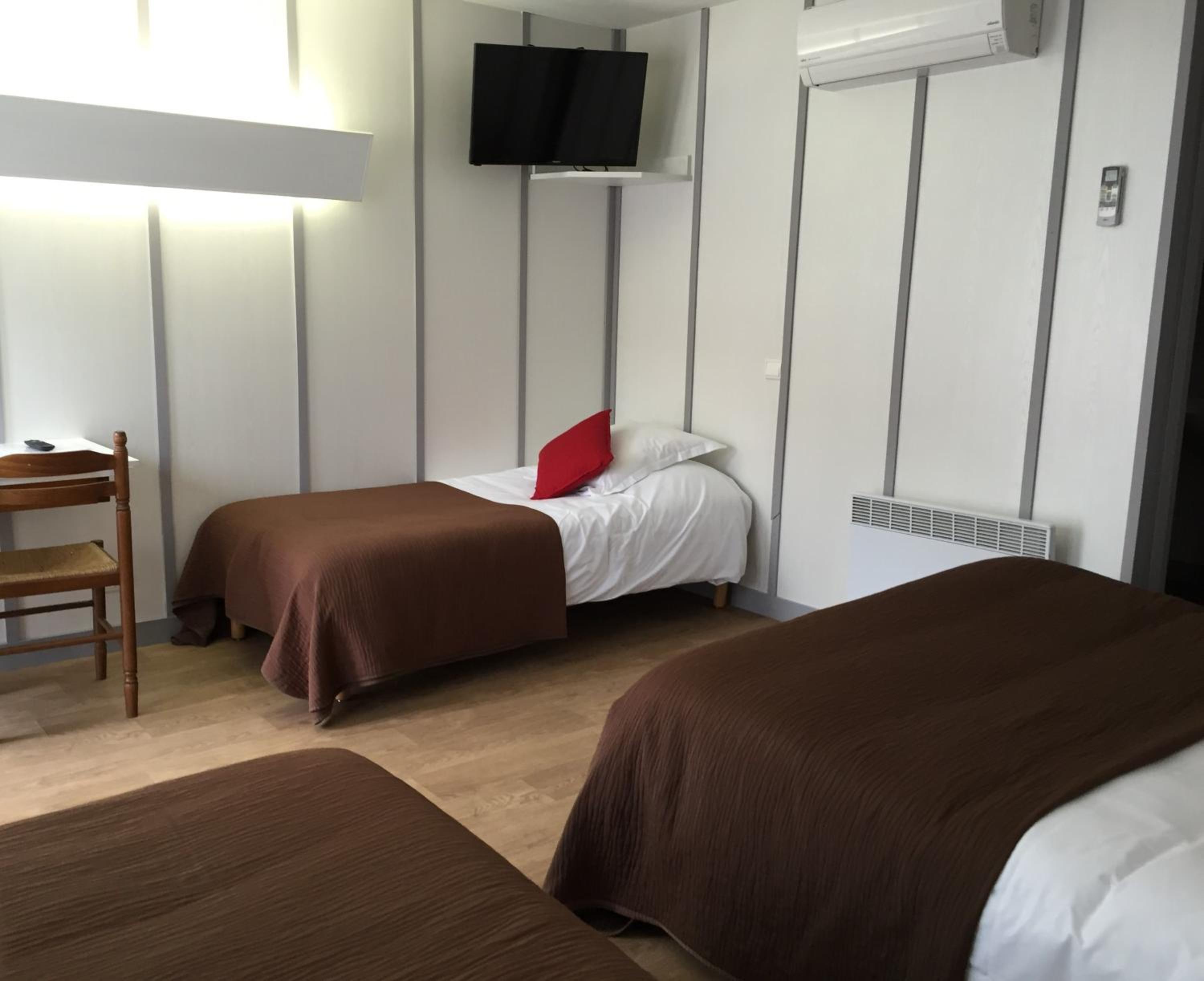Quadruple Room photo 2