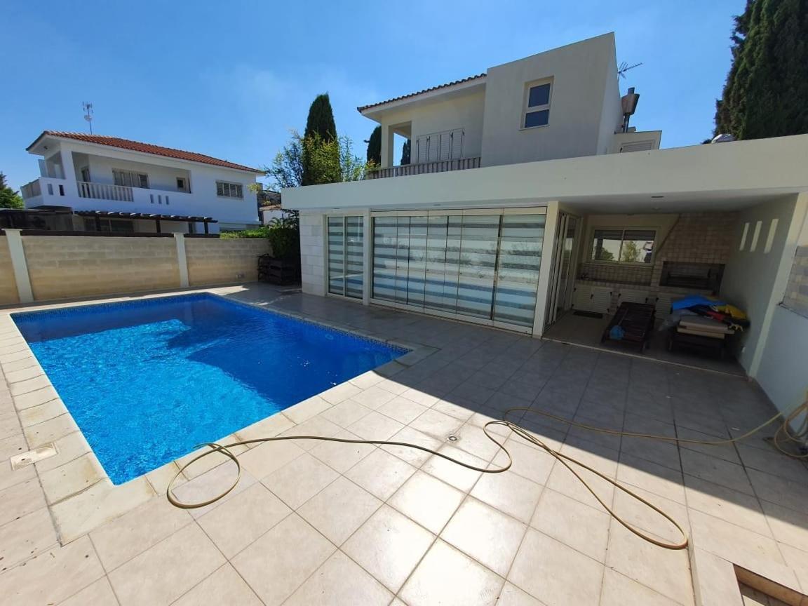 Villa with Private Pool photo 2
